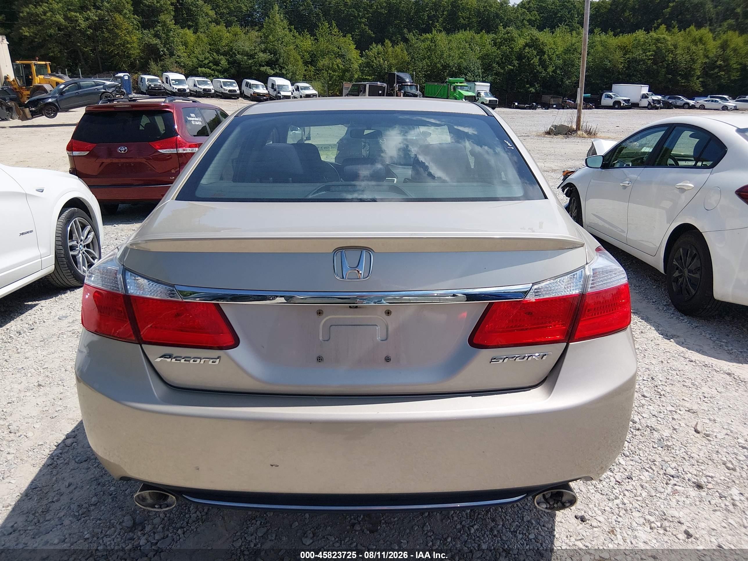 2015 Honda Accord Sport Gold vin: 1HGCR2F53FA252010