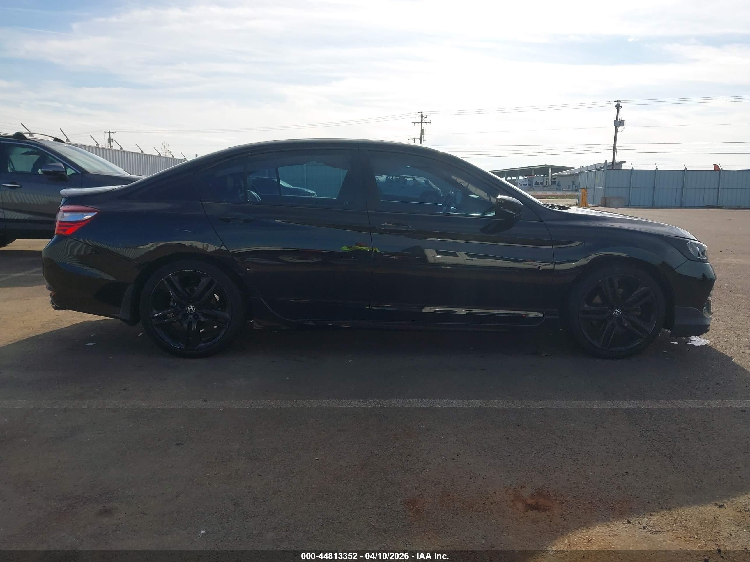 2016 Honda Accord Sport Black vin: 1HGCR2F53GA157951