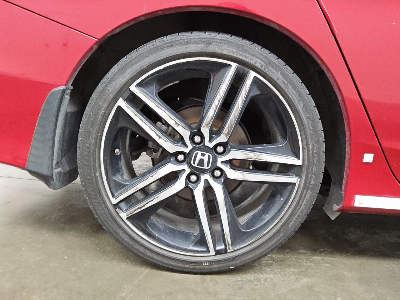 2017 Honda Accord Sport Red vin: 1HGCR2F53HA298682 Damage: Right Rear Wheel, Curb Rash, > 12 Inches