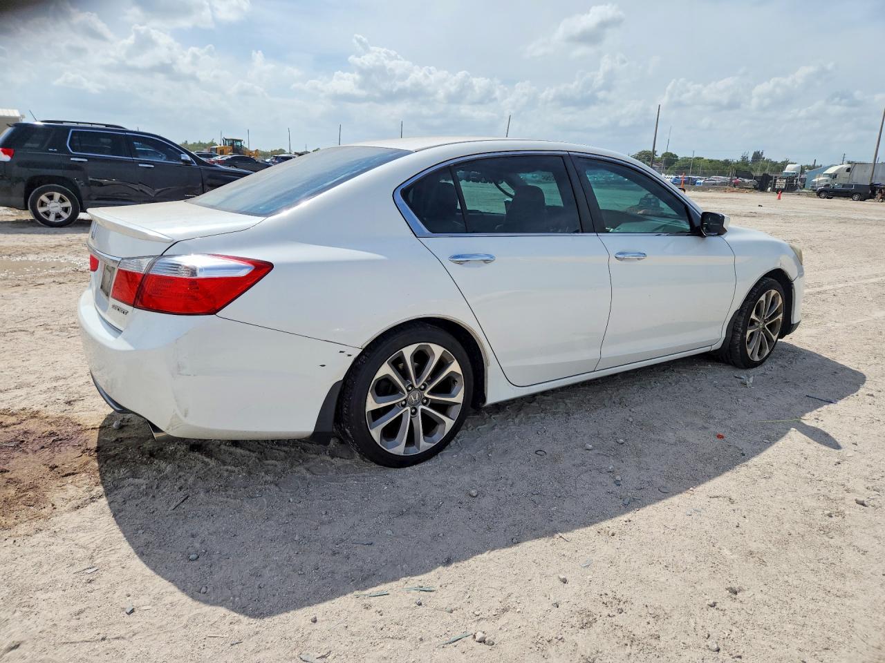 2013 Honda Accord Sport Белый vin: 1HGCR2F54DA040908