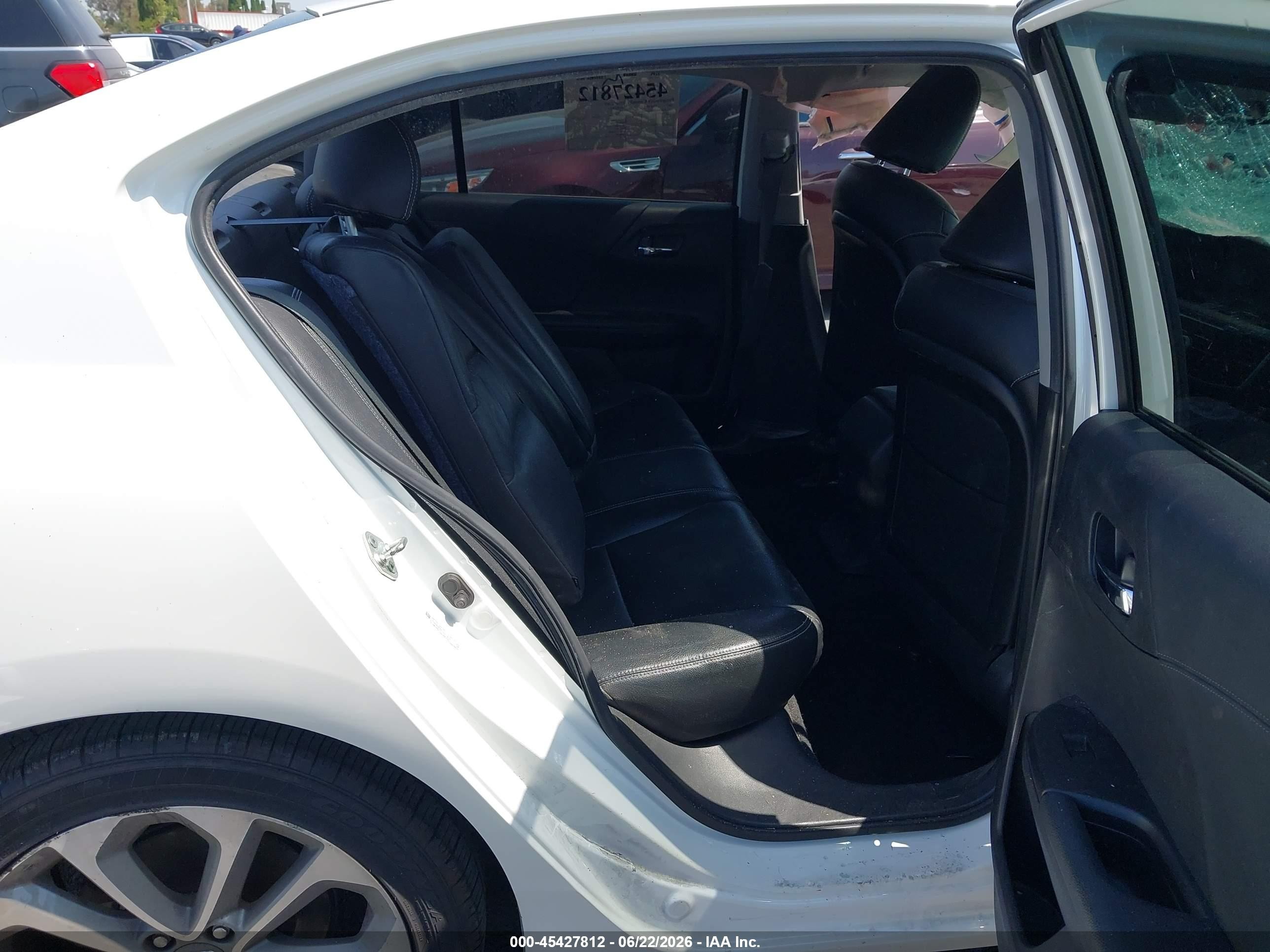 2013 Honda Accord Sport White vin: 1HGCR2F54DA210975