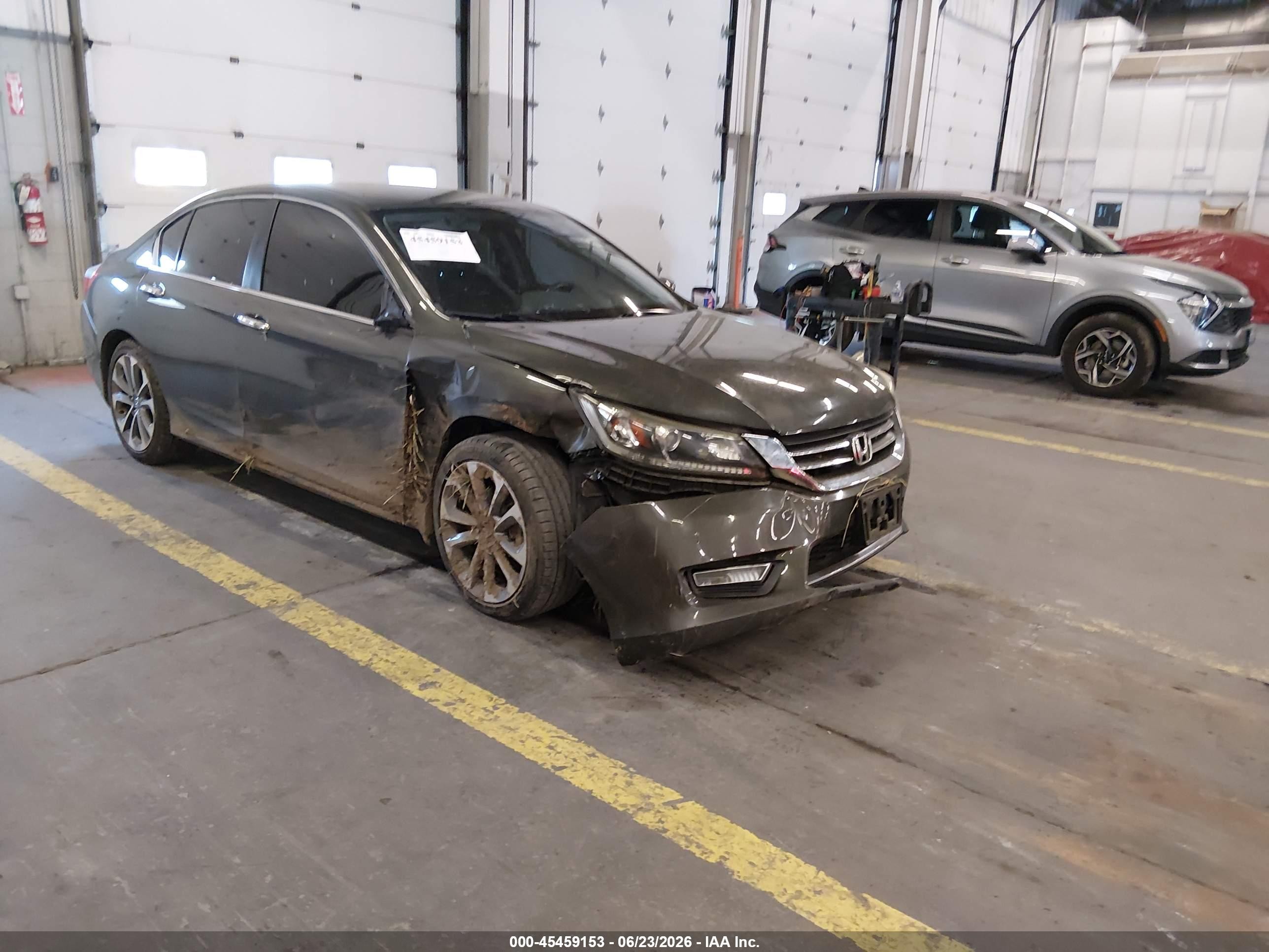2013 Honda Accord Sport Gray vin: 1HGCR2F54DA265720