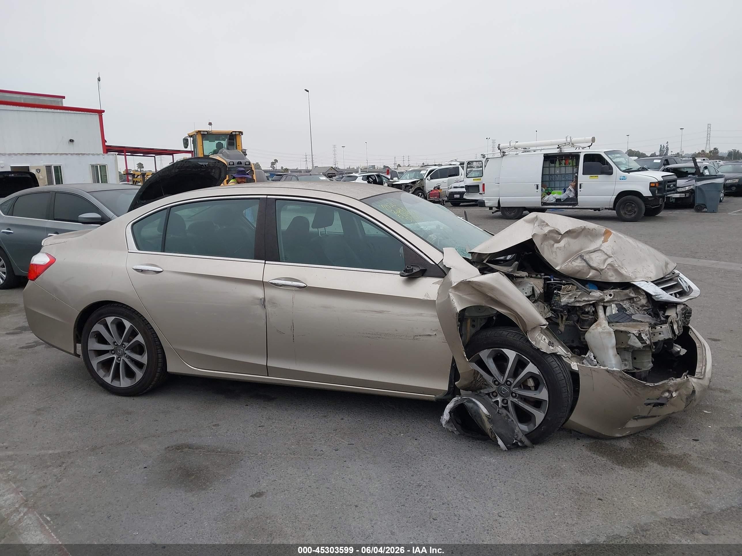 2013 Honda Accord Sport Gold vin: 1HGCR2F54DA266401