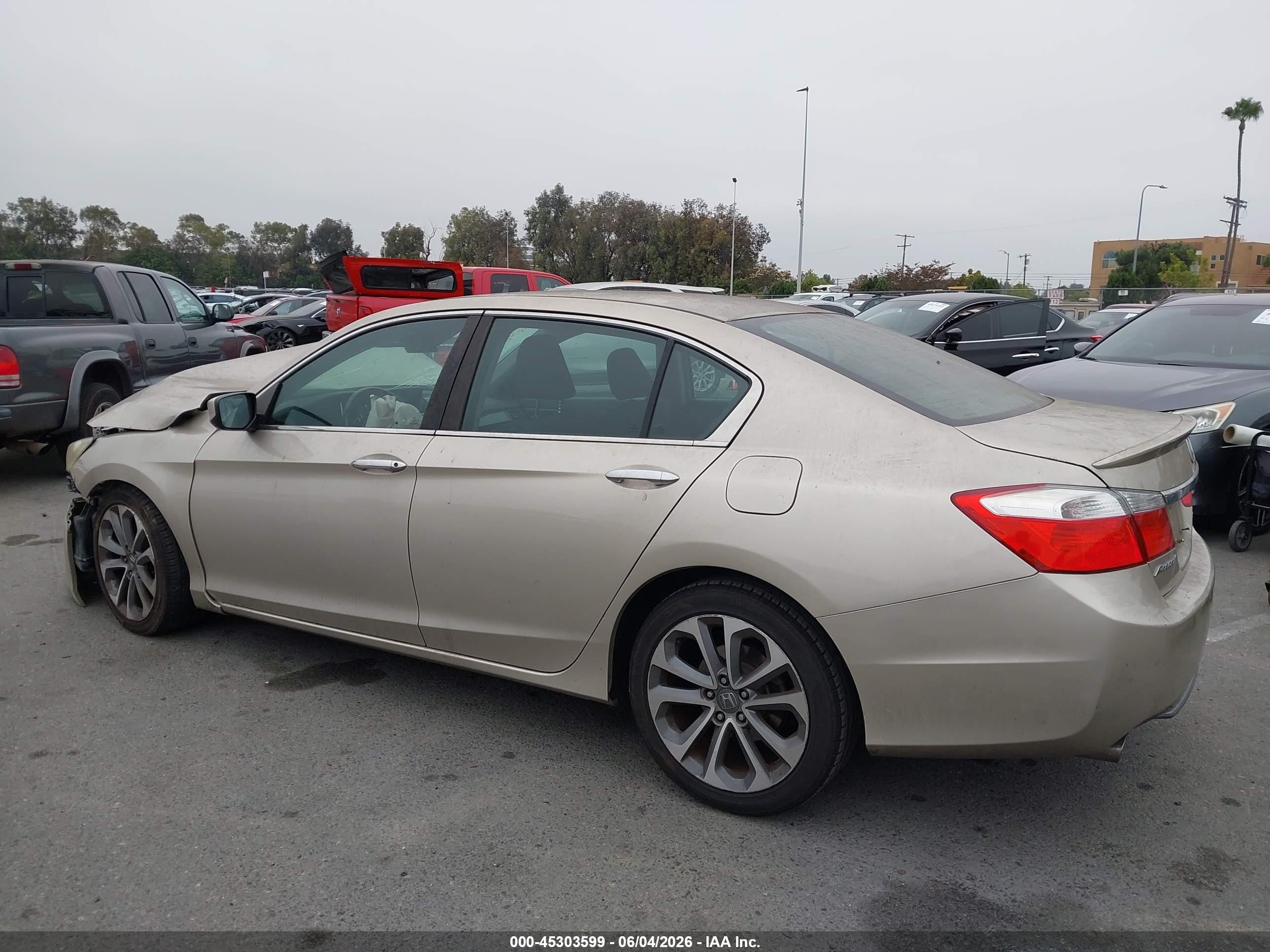 2013 Honda Accord Sport Gold vin: 1HGCR2F54DA266401