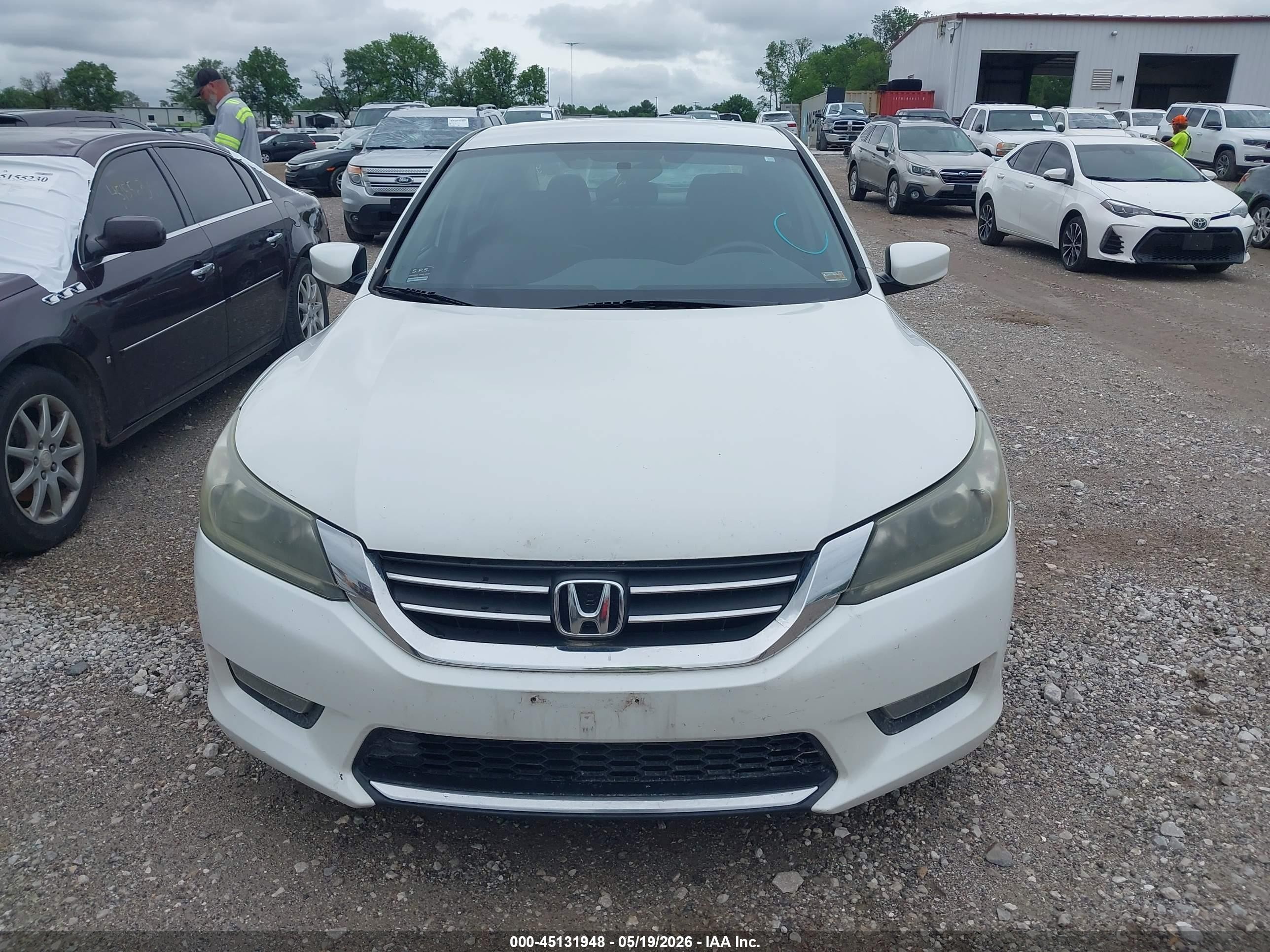 2014 Honda Accord Sport White vin: 1HGCR2F54EA093335