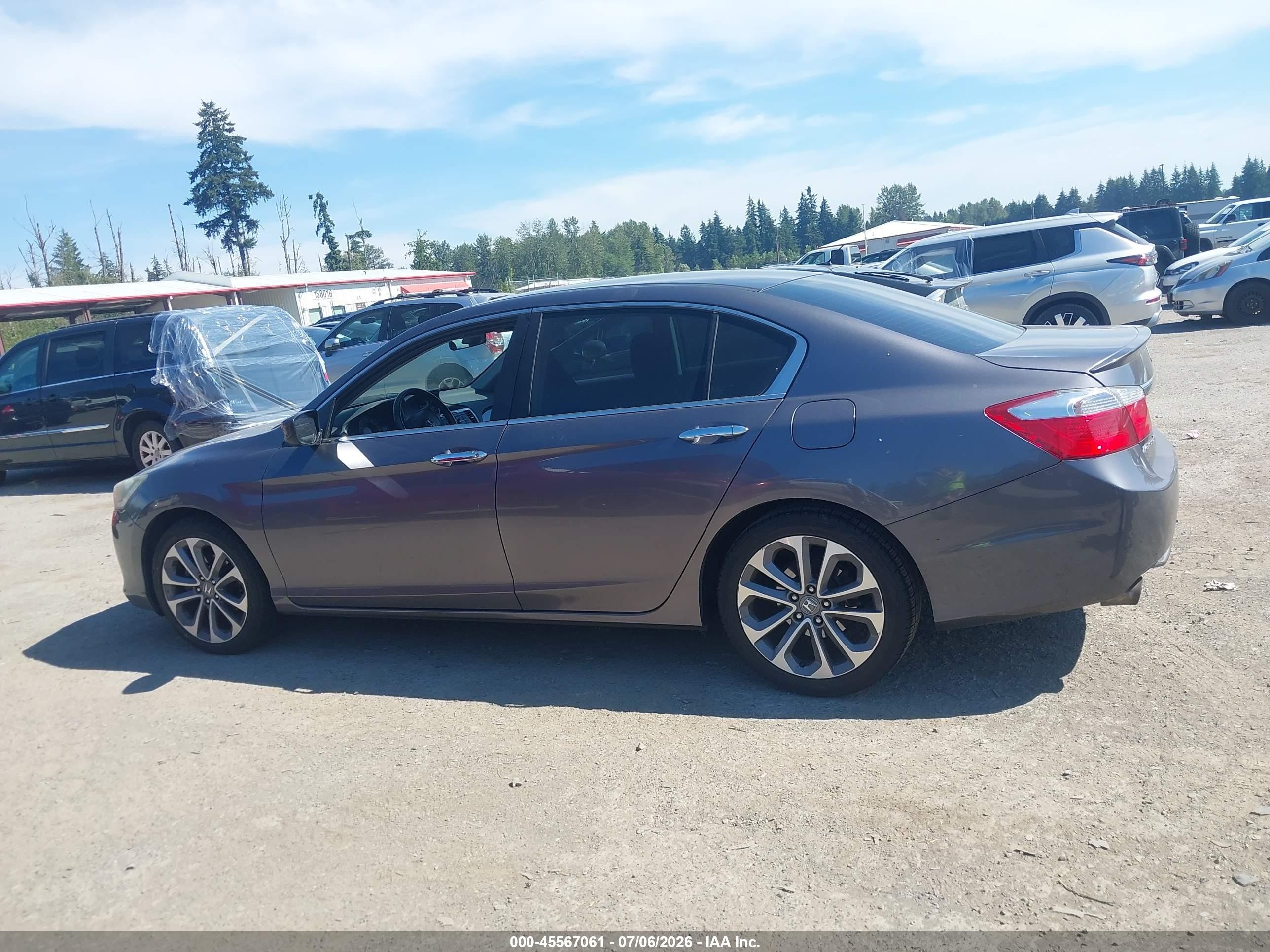 2015 Honda Accord Sport Gray vin: 1HGCR2F54FA023125