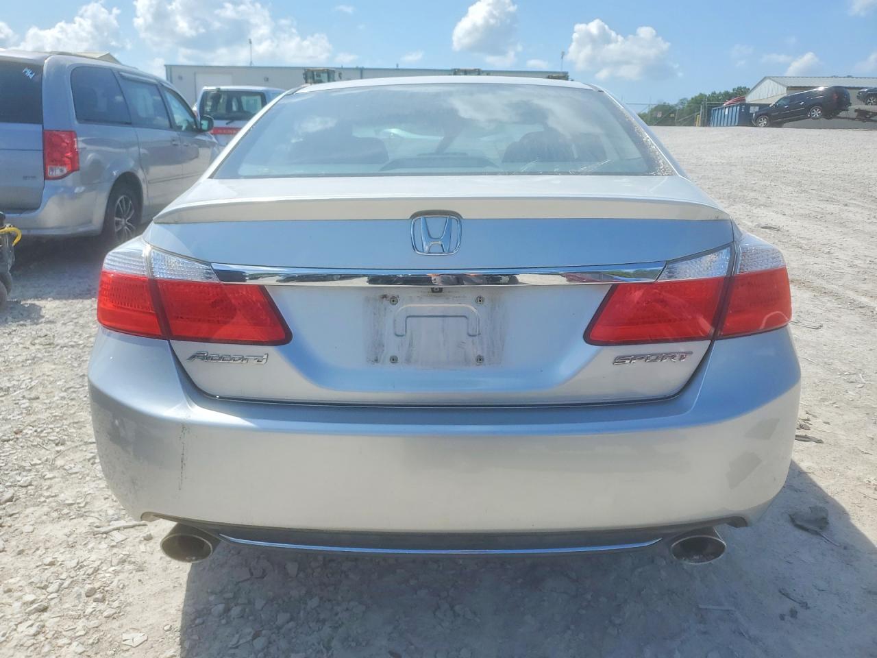 2015 Honda Accord Sport Silver vin: 1HGCR2F54FA106943