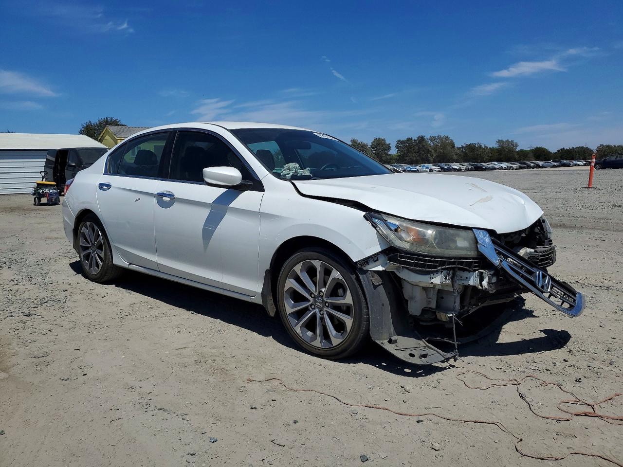 2015 Honda Accord Sport White vin: 1HGCR2F54FA115738