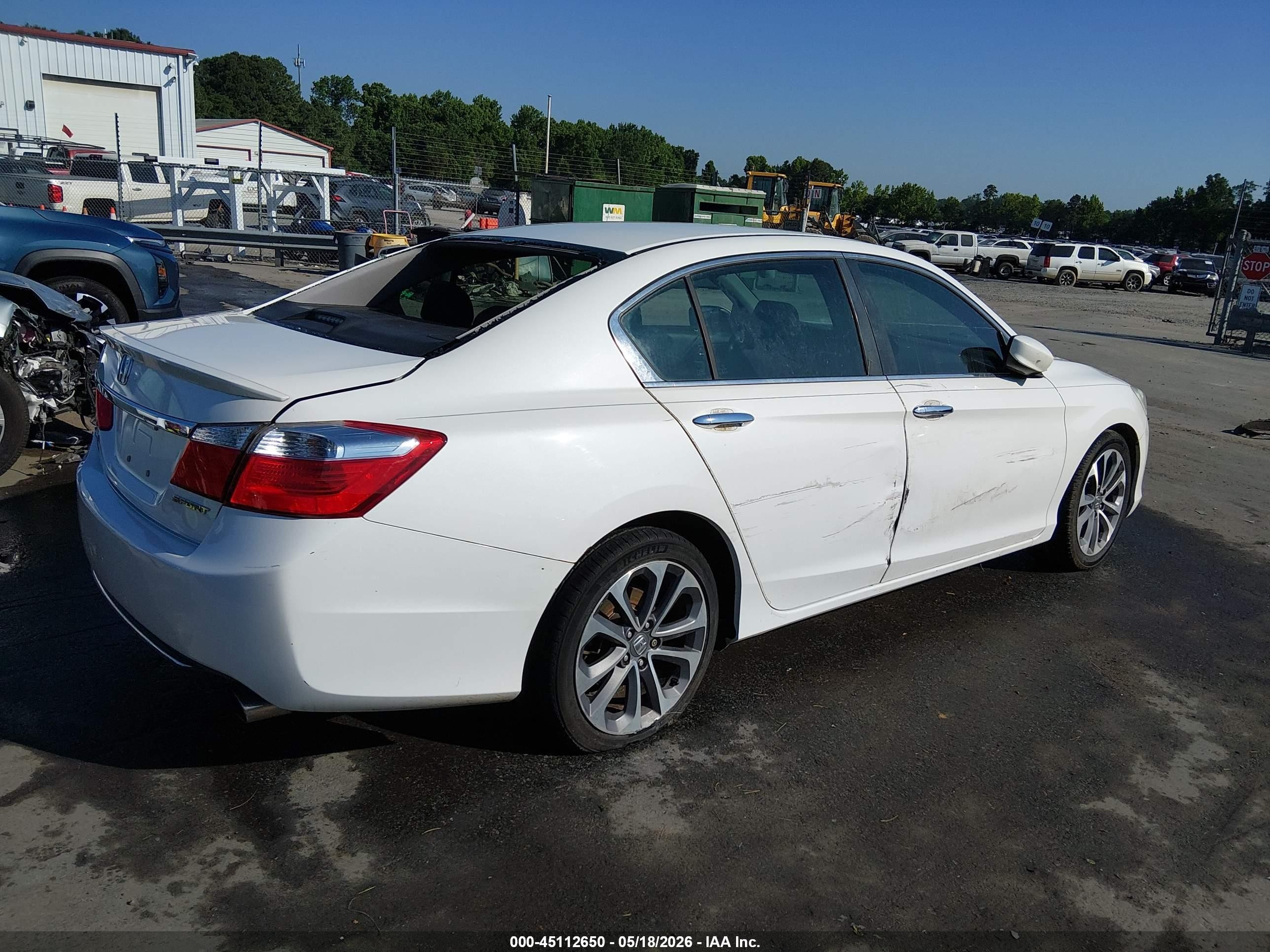 2015 Honda Accord Sport White vin: 1HGCR2F54FA176541