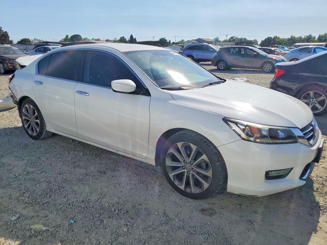 2015 Honda Accord Sport White vin: 1HGCR2F54FA185790