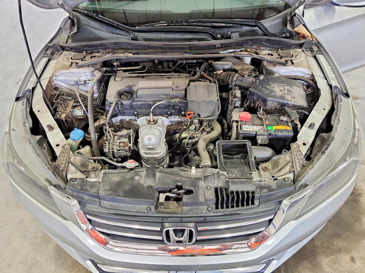 2015 Honda Accord Sport Silver vin: 1HGCR2F54FA189628