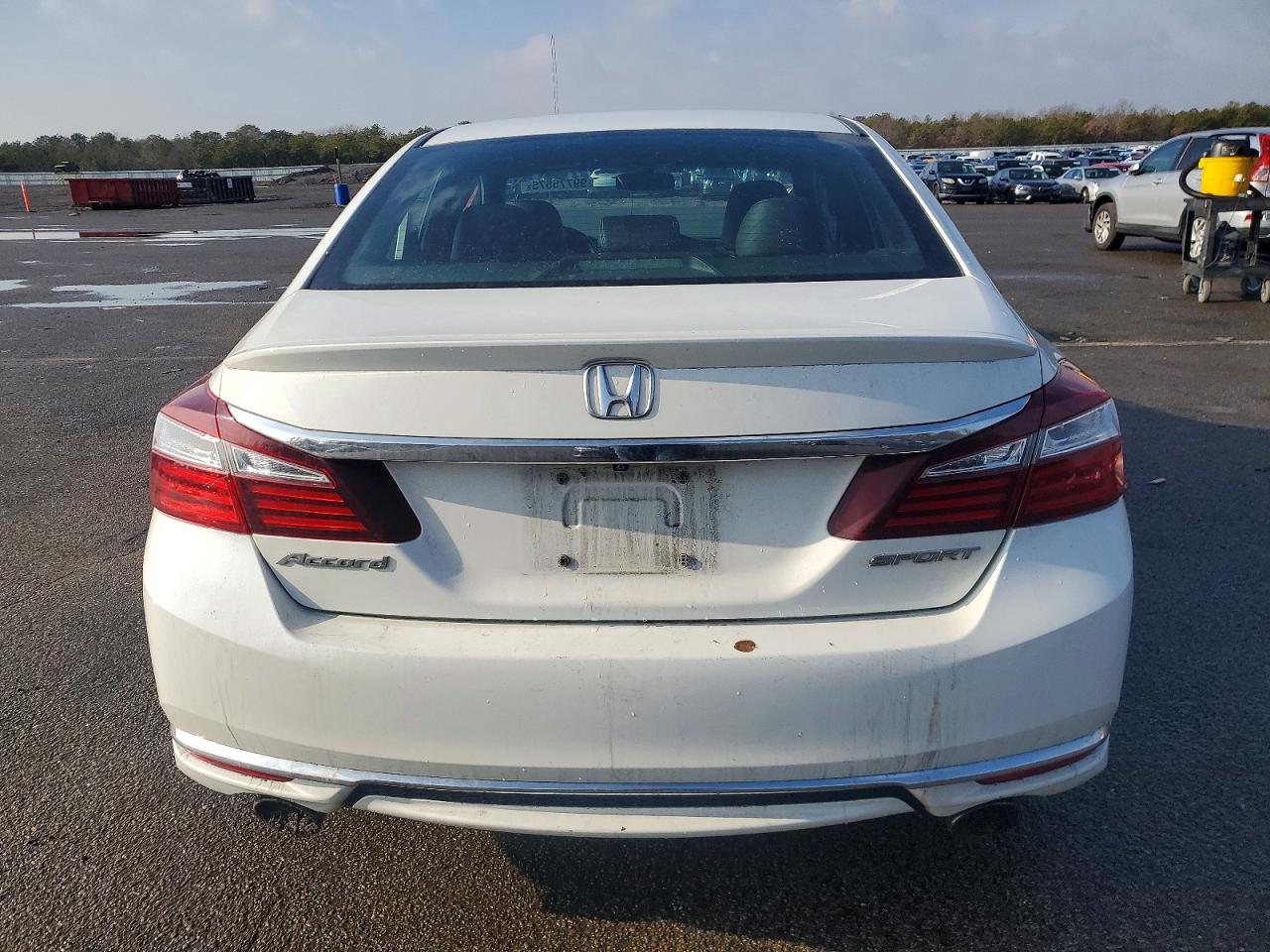 2017 Honda Accord Sport Белый vin: 1HGCR2F54HA208892