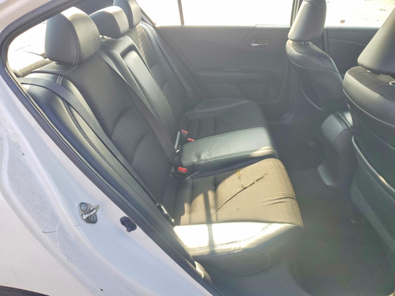 2017 Honda Accord Sport Белый vin: 1HGCR2F54HA208892