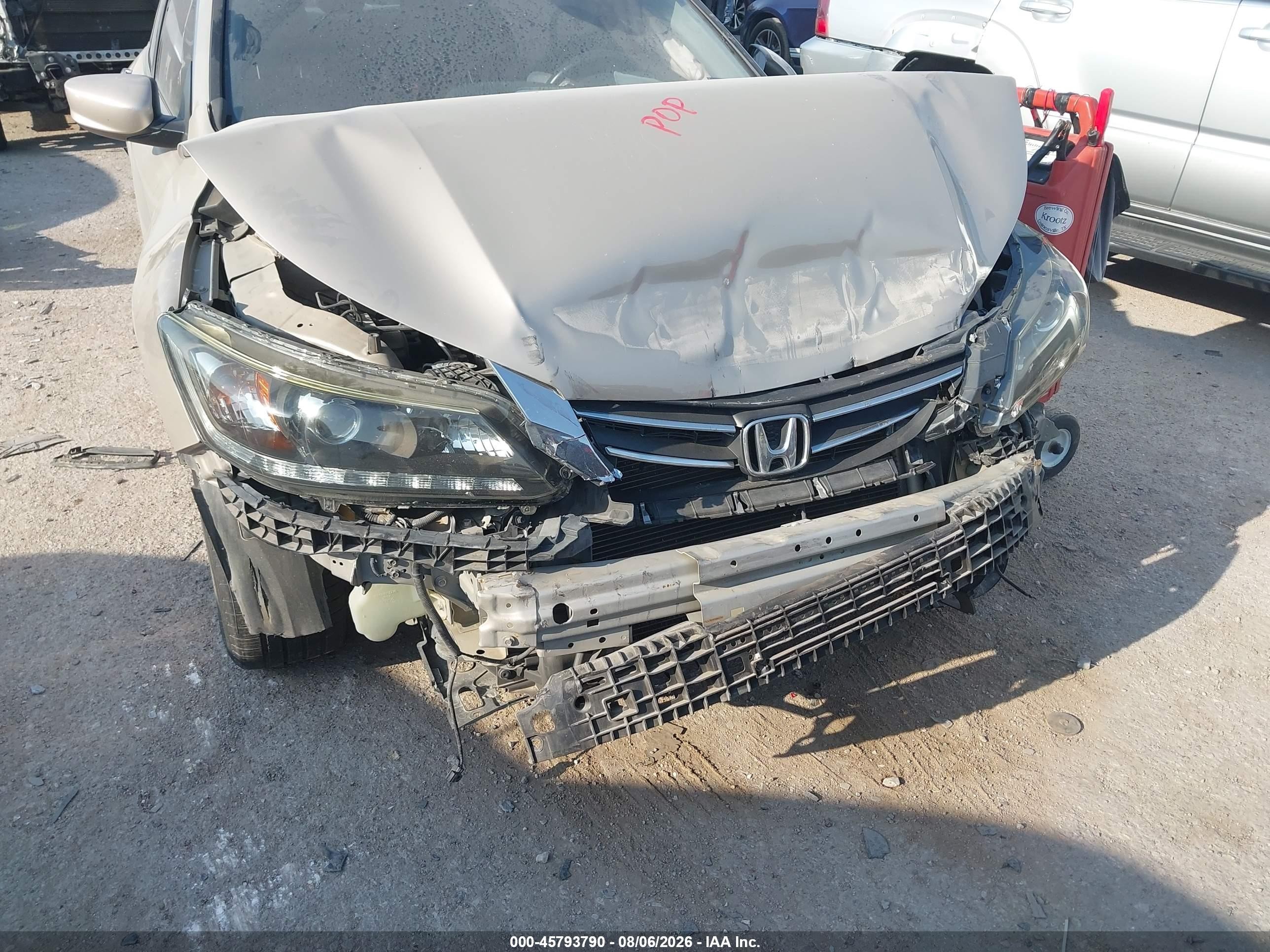 2013 Honda Accord Sport Бежевый vin: 1HGCR2F55DA075604