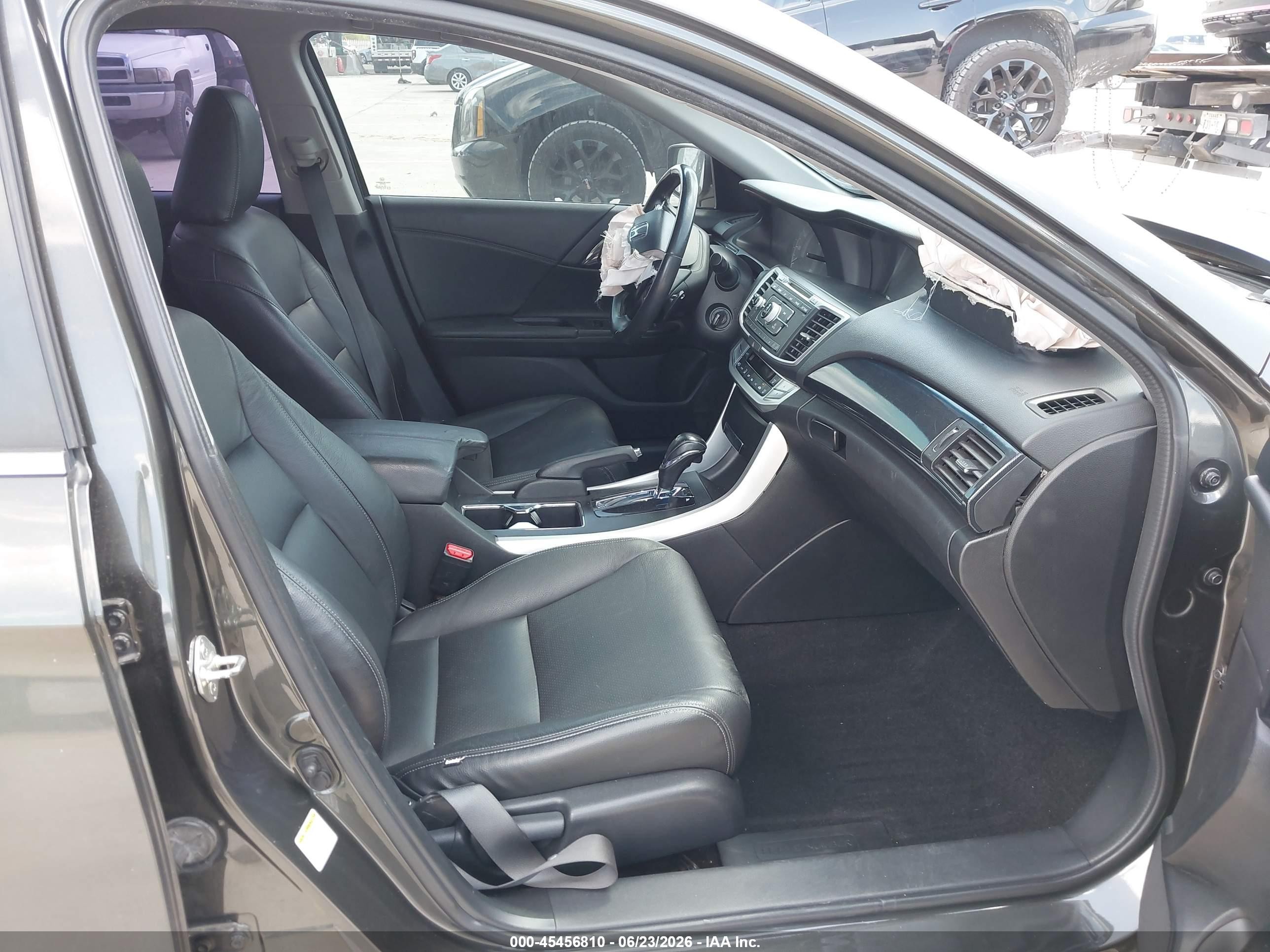 2013 Honda Accord Sport Gray vin: 1HGCR2F55DA226439