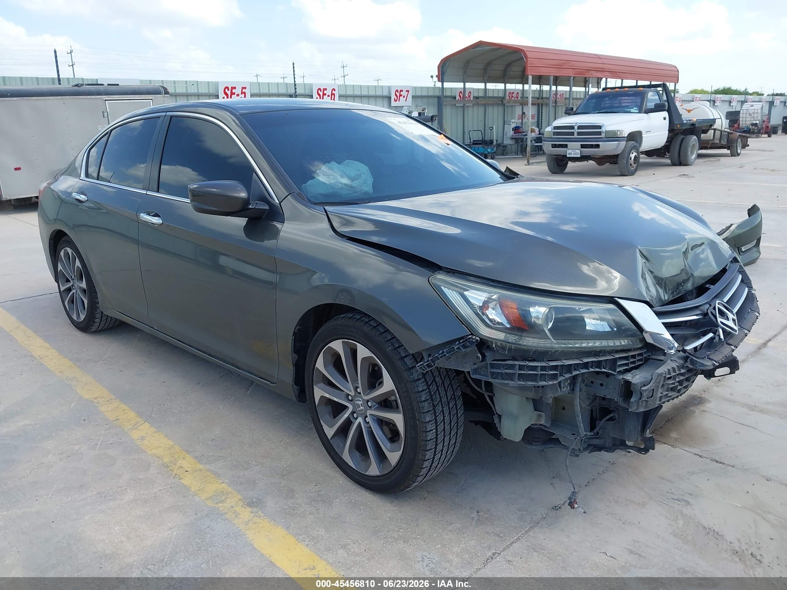 2013 Honda Accord Sport Gray vin: 1HGCR2F55DA226439