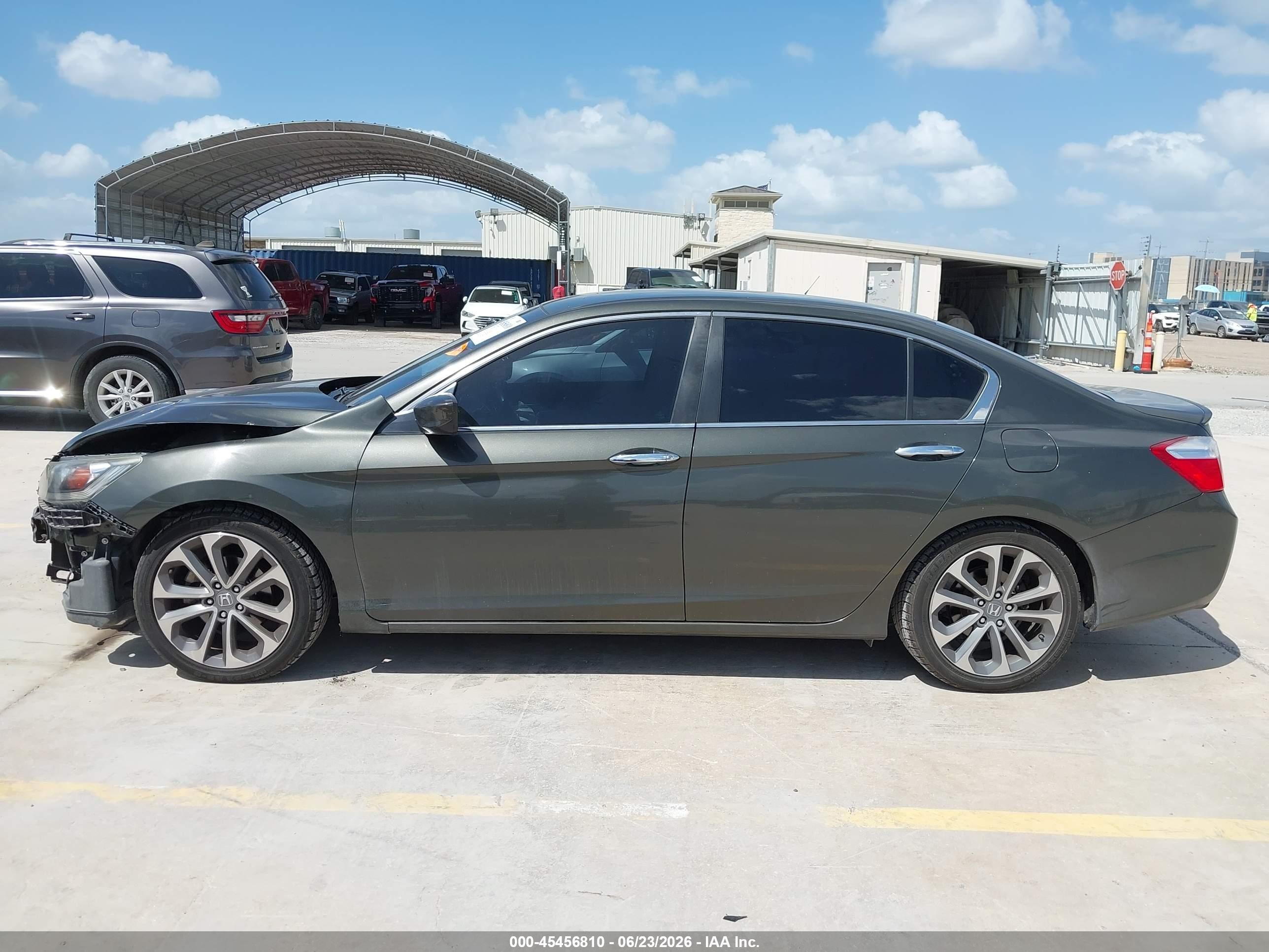 2013 Honda Accord Sport Gray vin: 1HGCR2F55DA226439