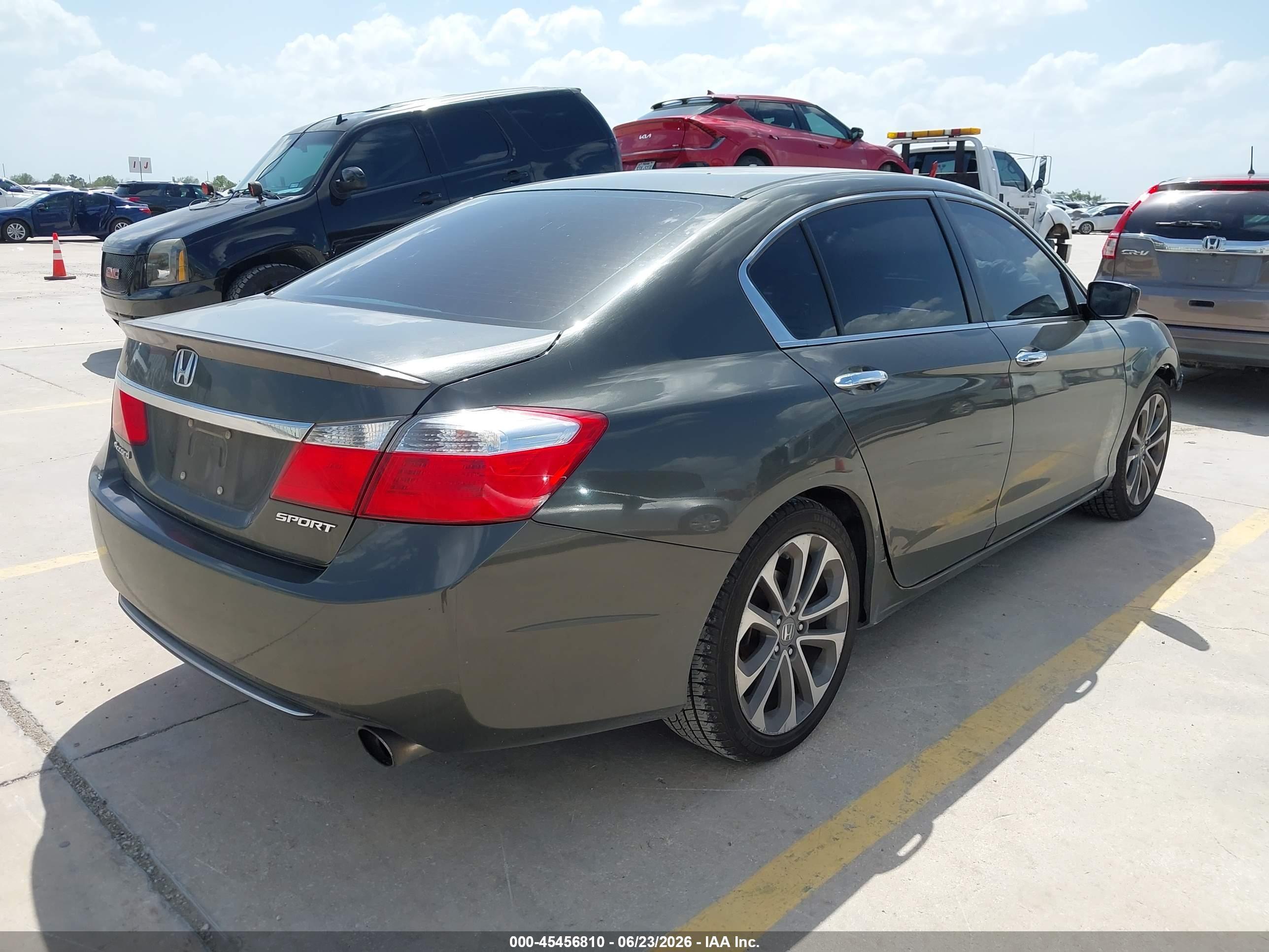 2013 Honda Accord Sport Gray vin: 1HGCR2F55DA226439
