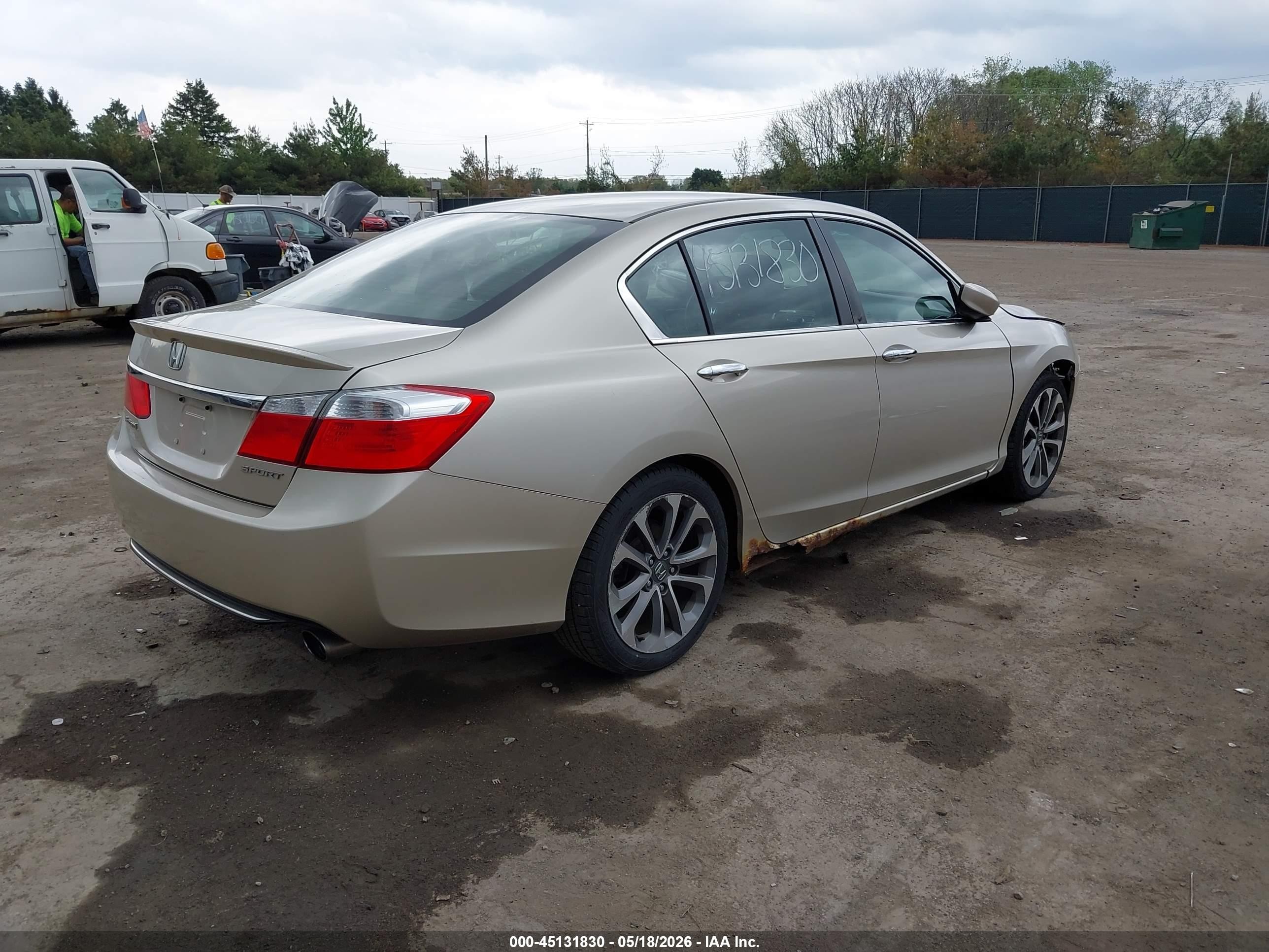2013 Honda Accord Sport Champagne vin: 1HGCR2F55DA267265