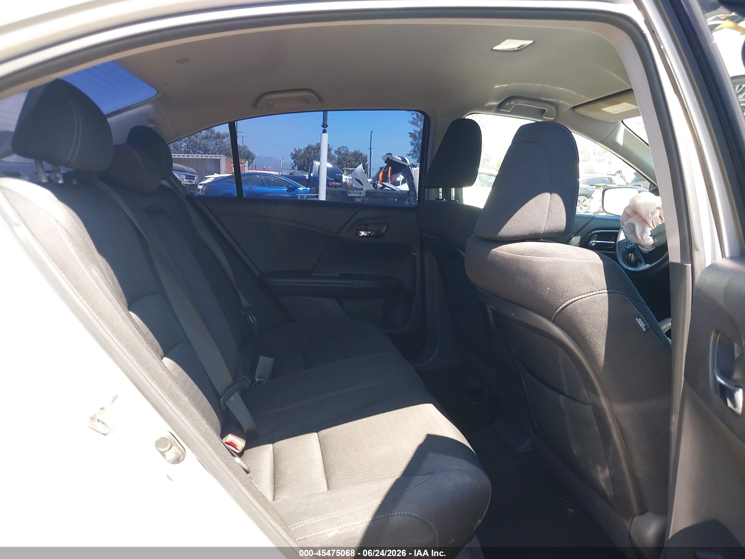 2014 Honda Accord Sport Silver vin: 1HGCR2F55EA009121