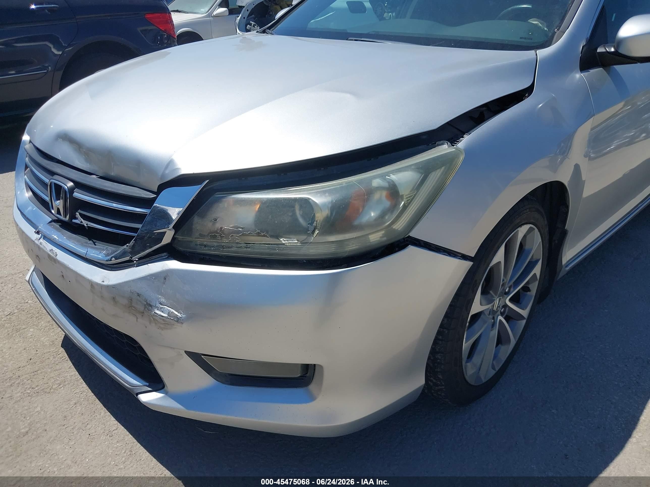 2014 Honda Accord Sport Silver vin: 1HGCR2F55EA009121