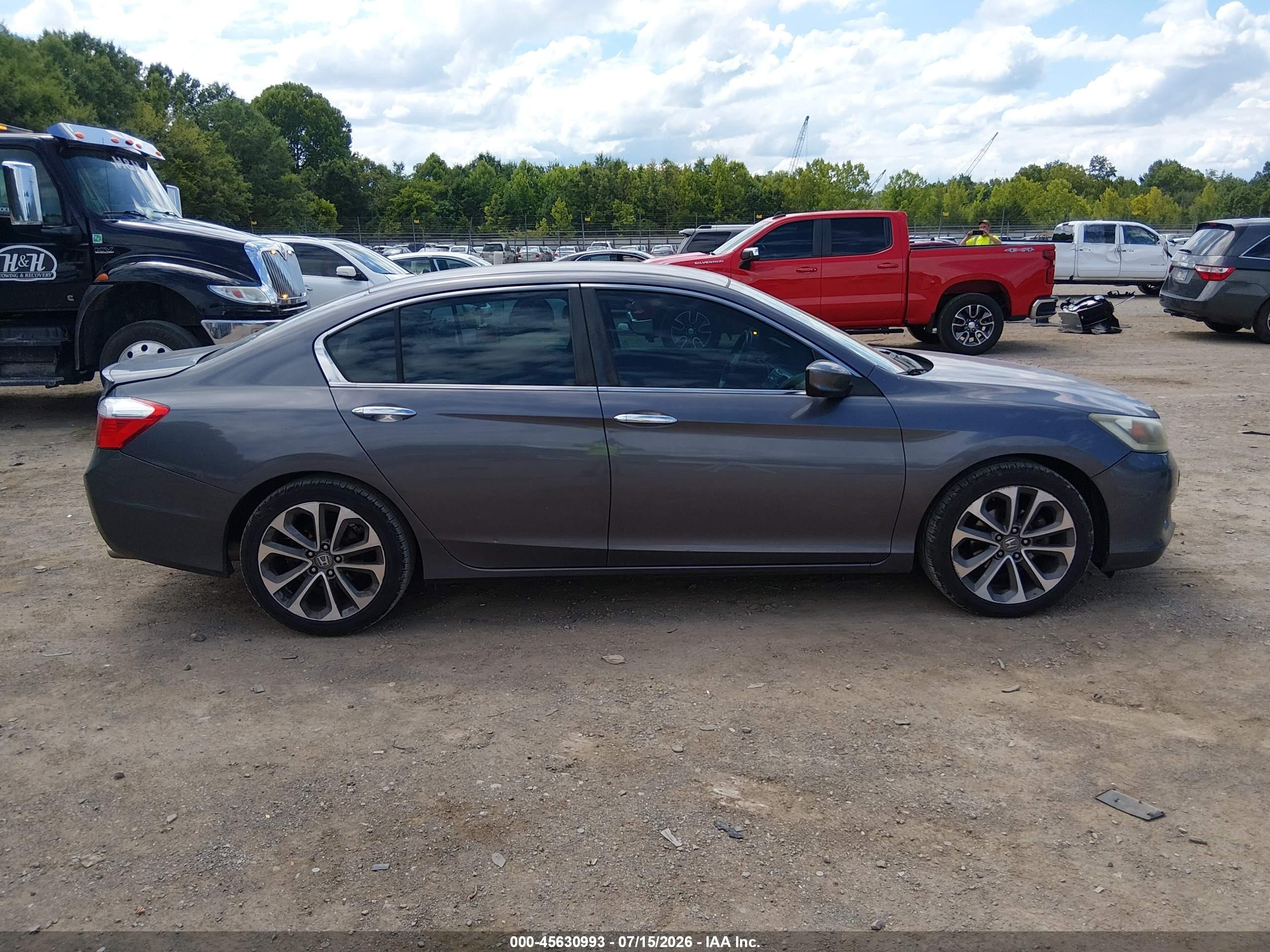 2014 Honda Accord Sport Silver vin: 1HGCR2F55EA012052