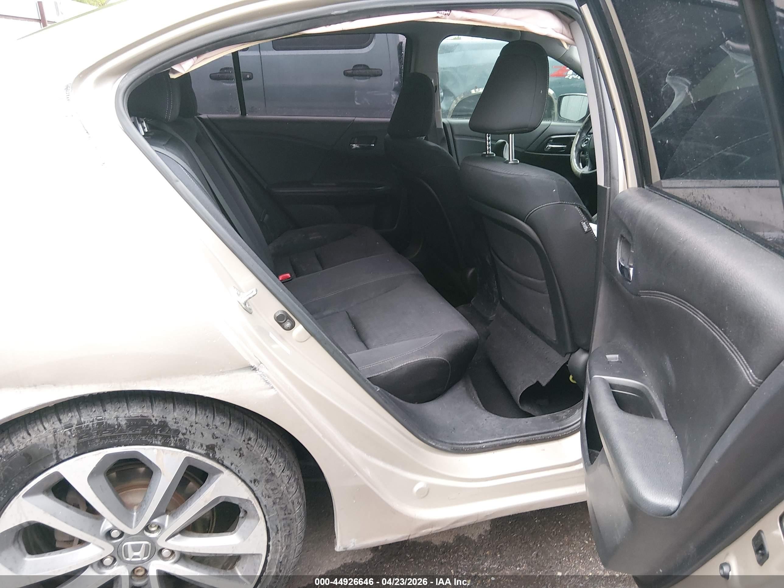 2014 Honda Accord Sport Beige vin: 1HGCR2F55EA079377