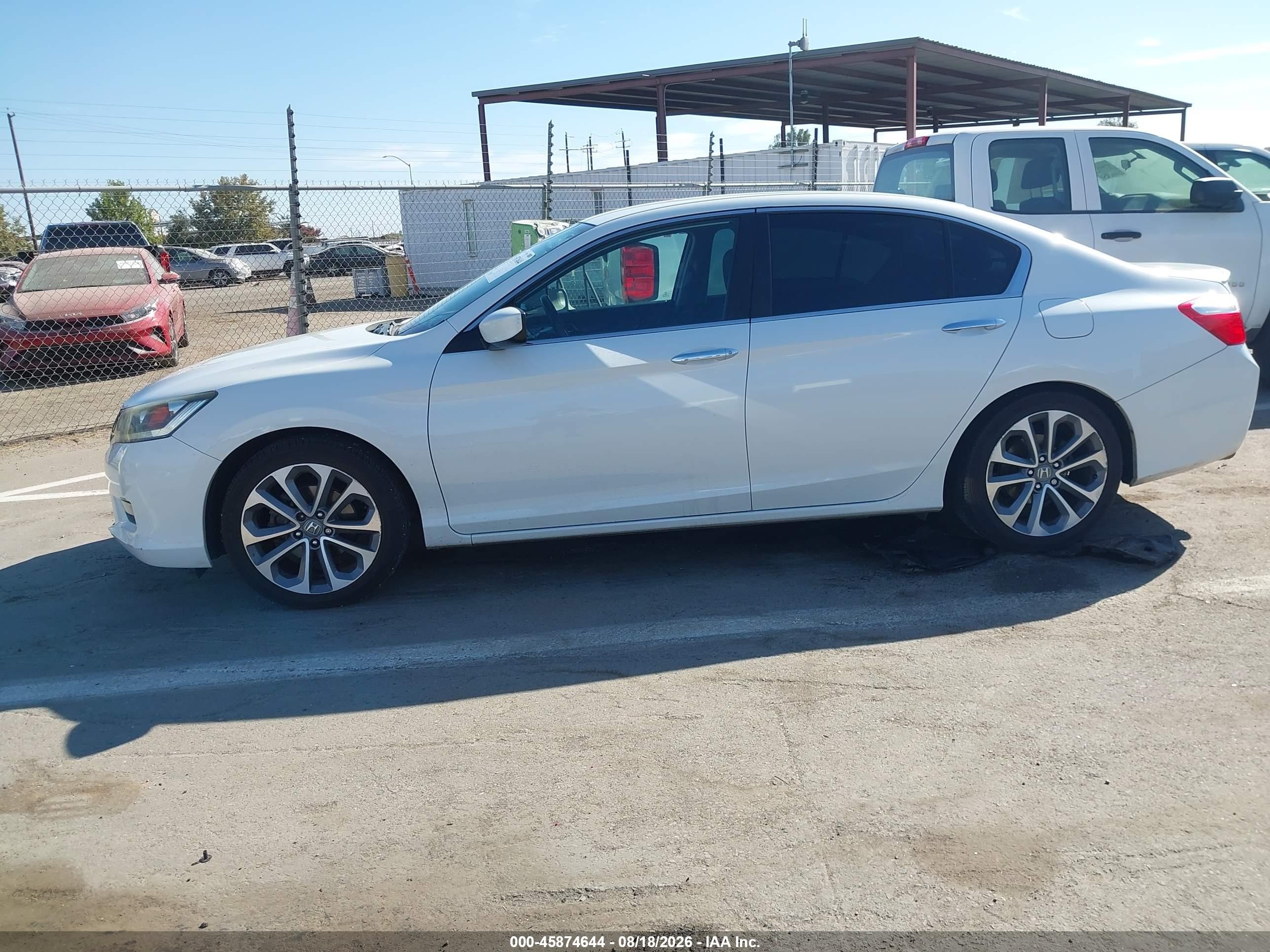 2014 Honda Accord Sport White vin: 1HGCR2F55EA229276