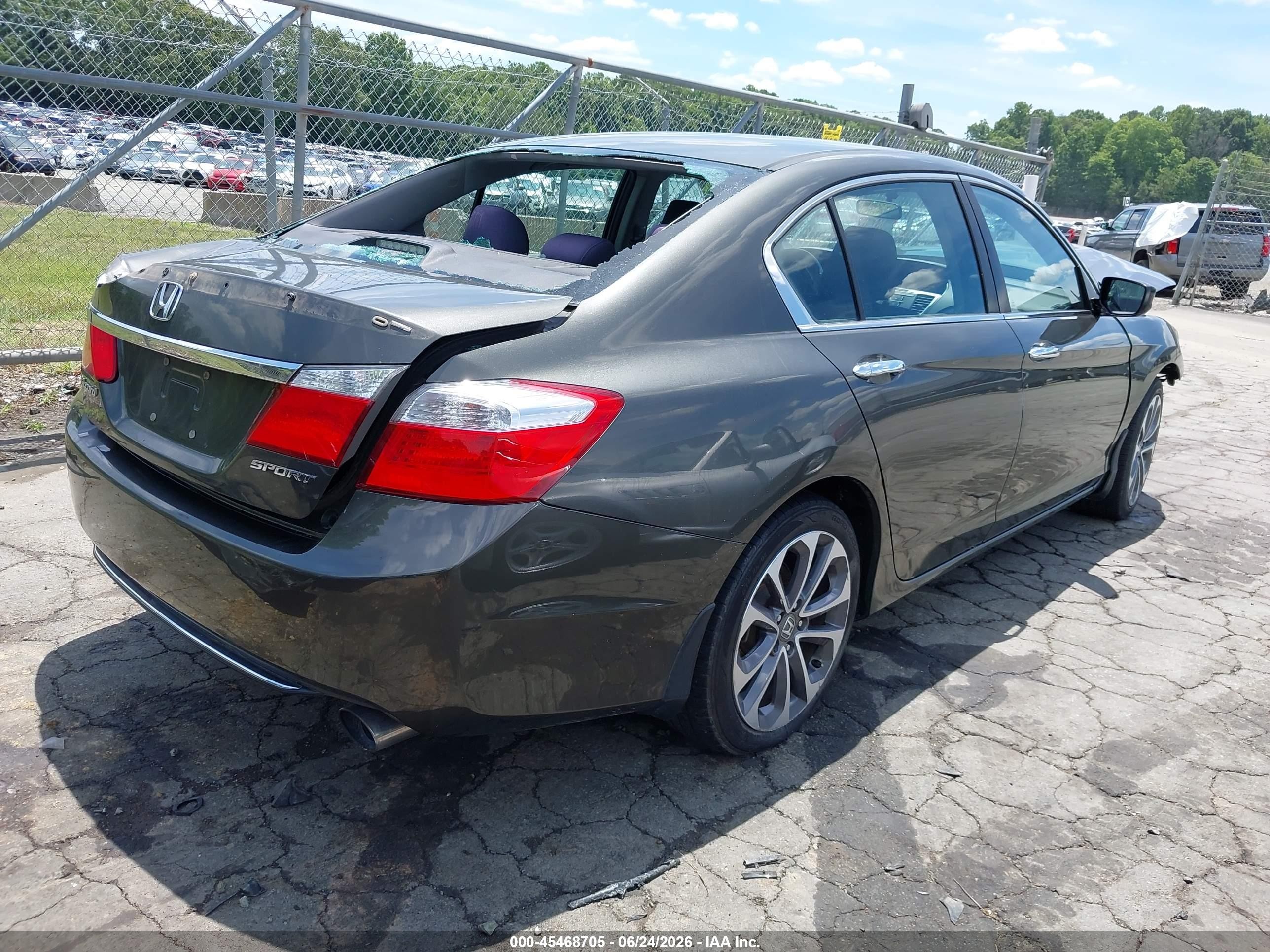 2015 Honda Accord Sport Gray vin: 1HGCR2F55FA023988