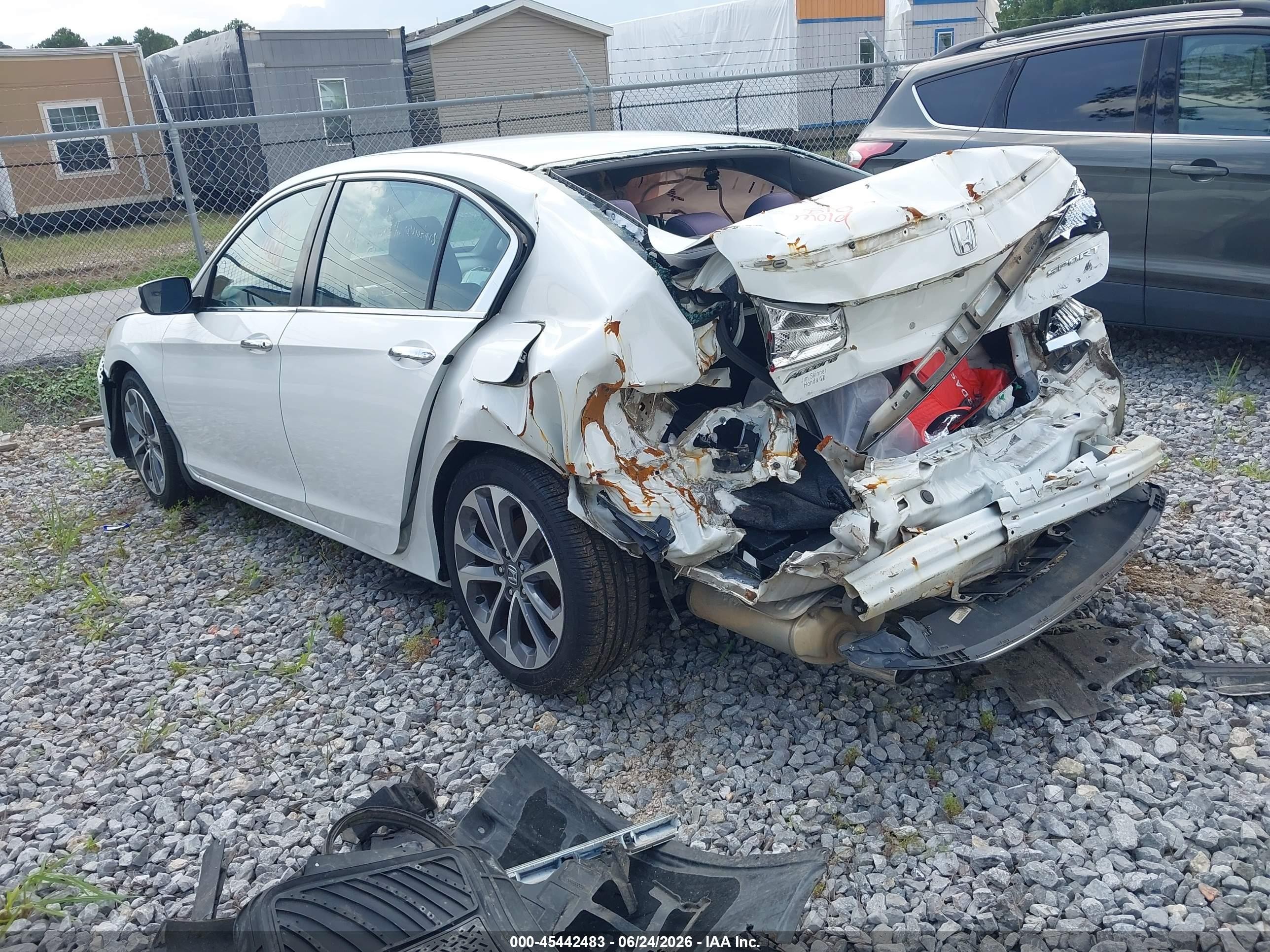 2015 Honda Accord Sport White vin: 1HGCR2F55FA036028