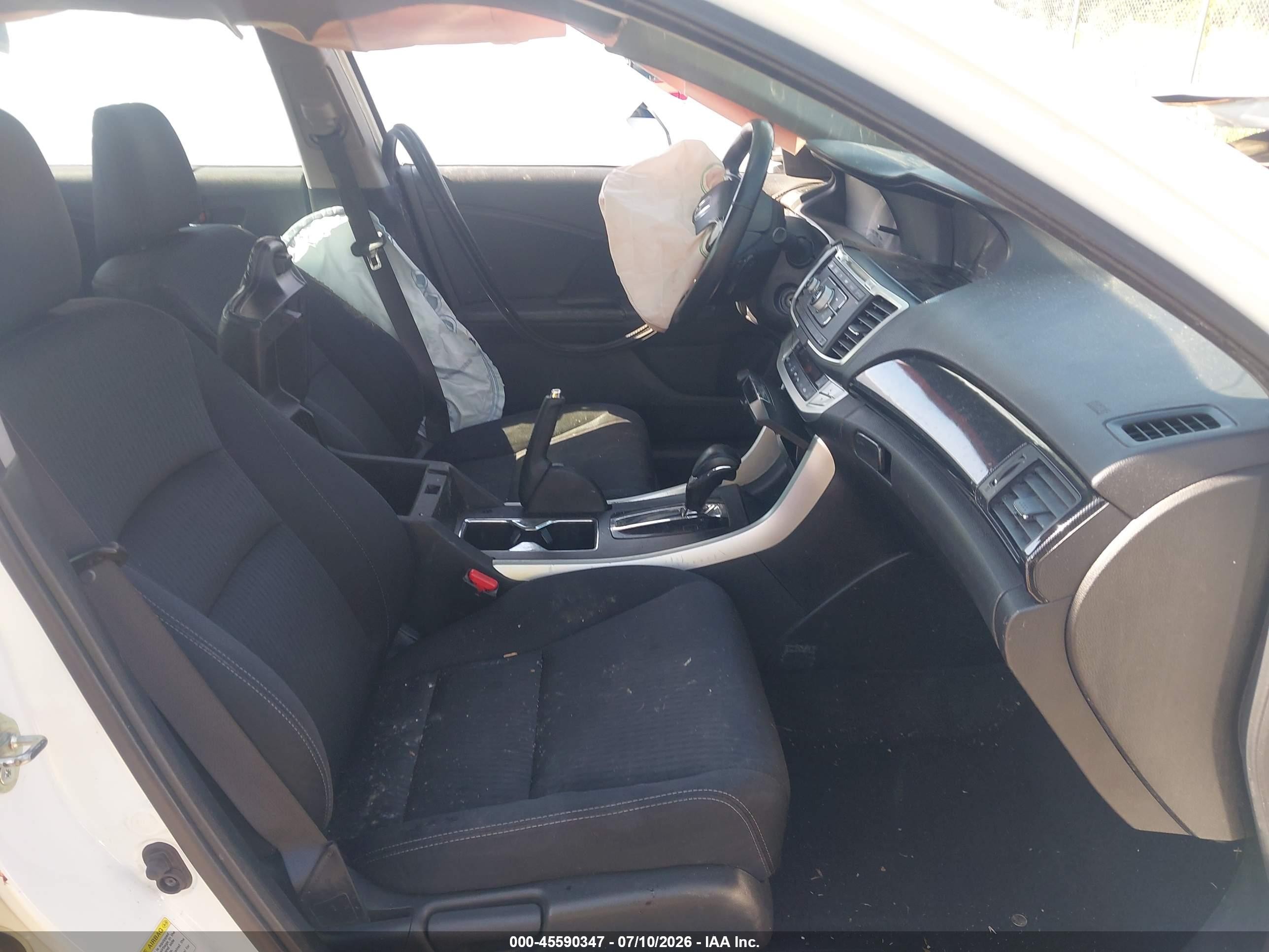 2015 Honda Accord Sport White vin: 1HGCR2F55FA232048