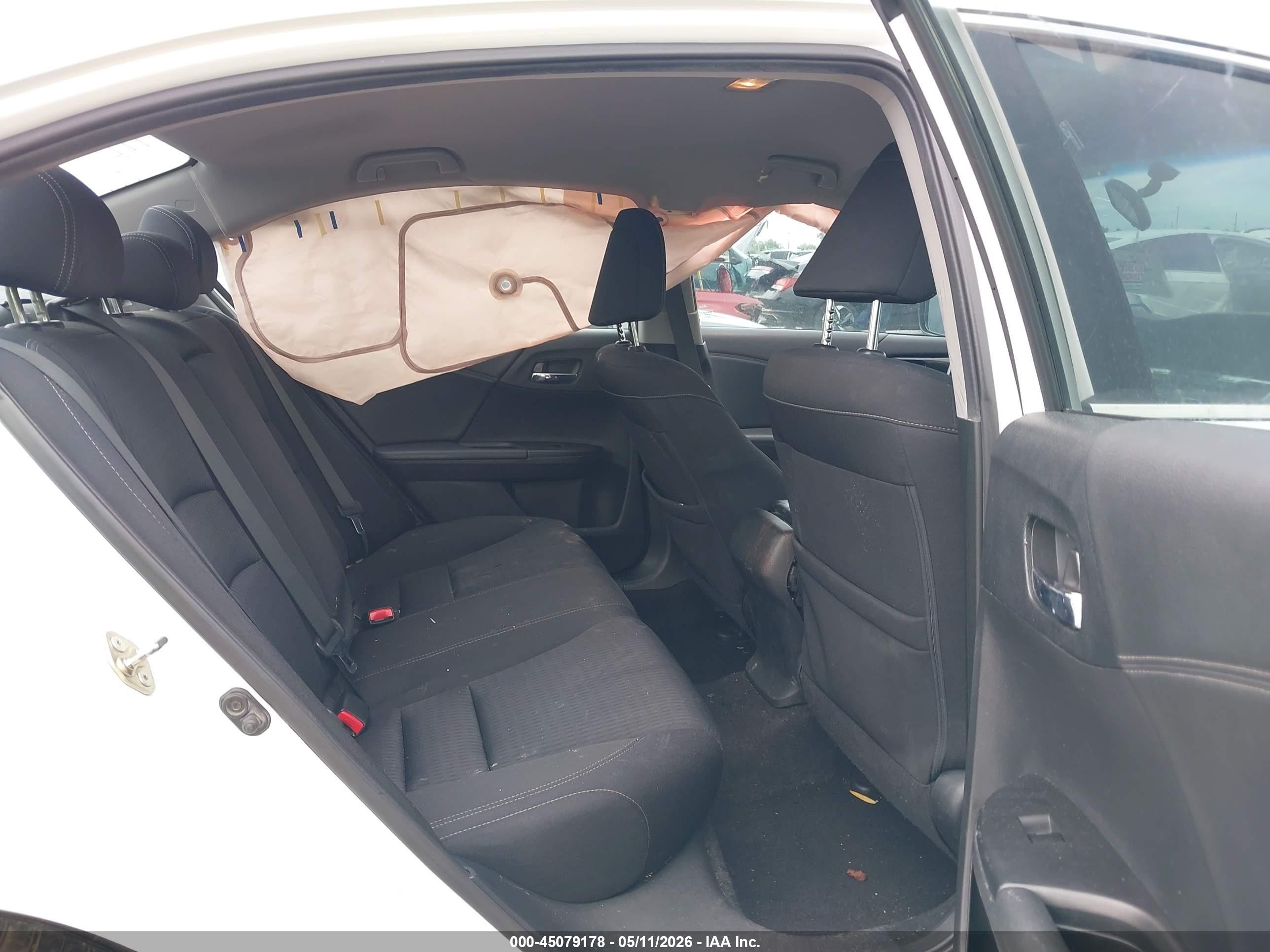 2015 Honda Accord Sport White vin: 1HGCR2F55FA251893