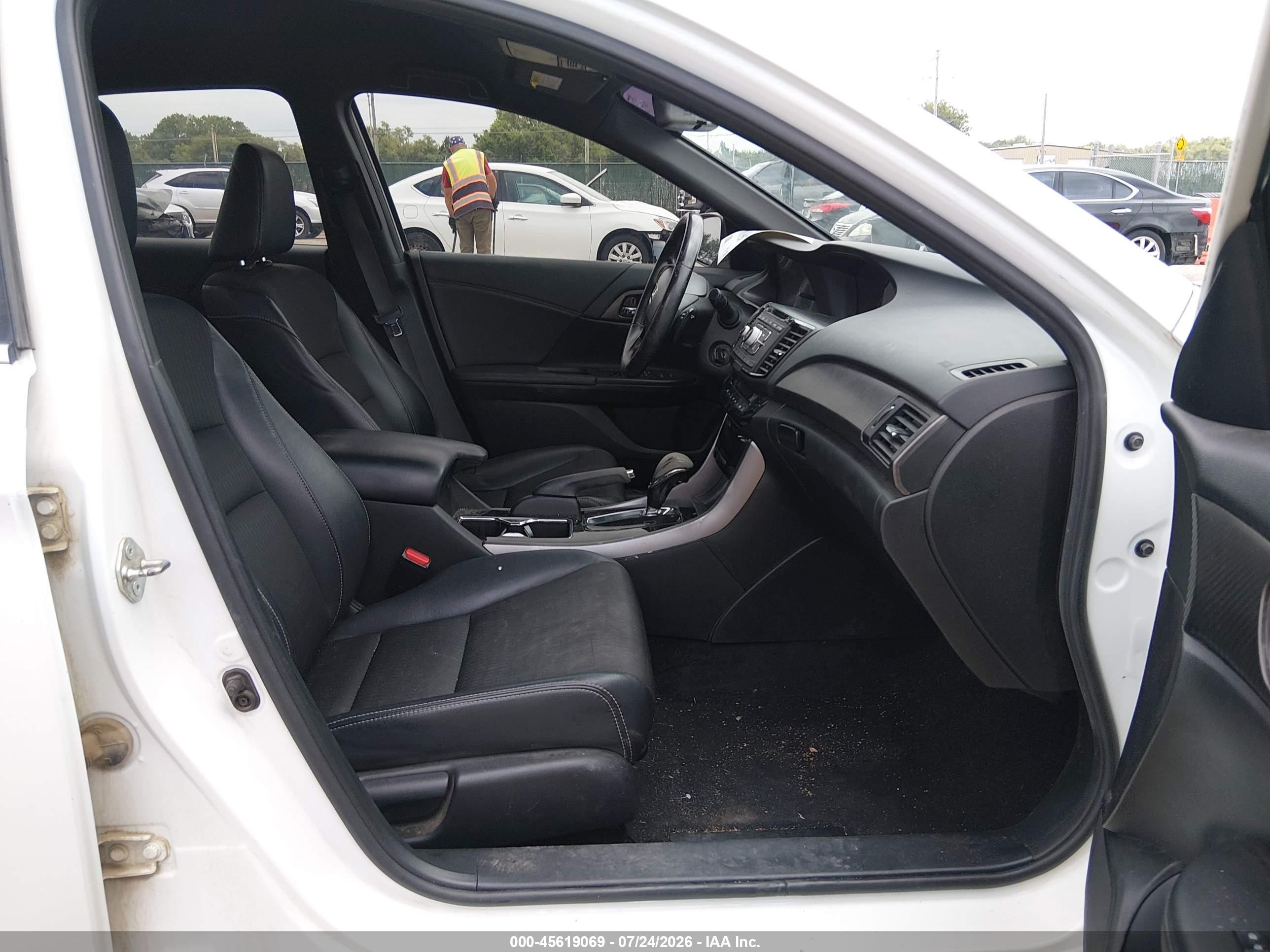 2017 Honda Accord Sport White vin: 1HGCR2F55HA289126
