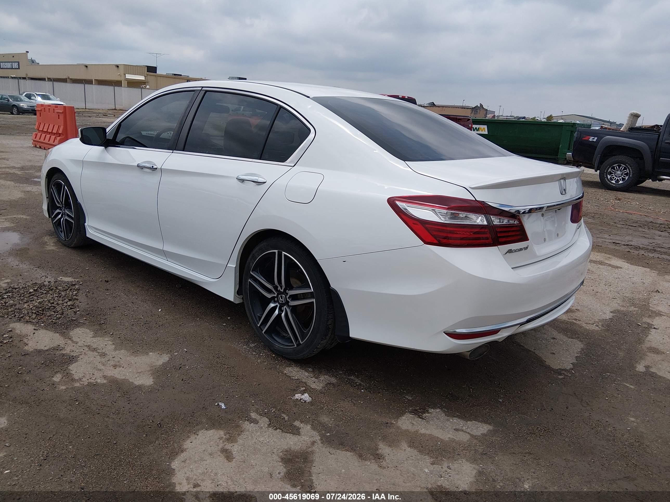 2017 Honda Accord Sport White vin: 1HGCR2F55HA289126