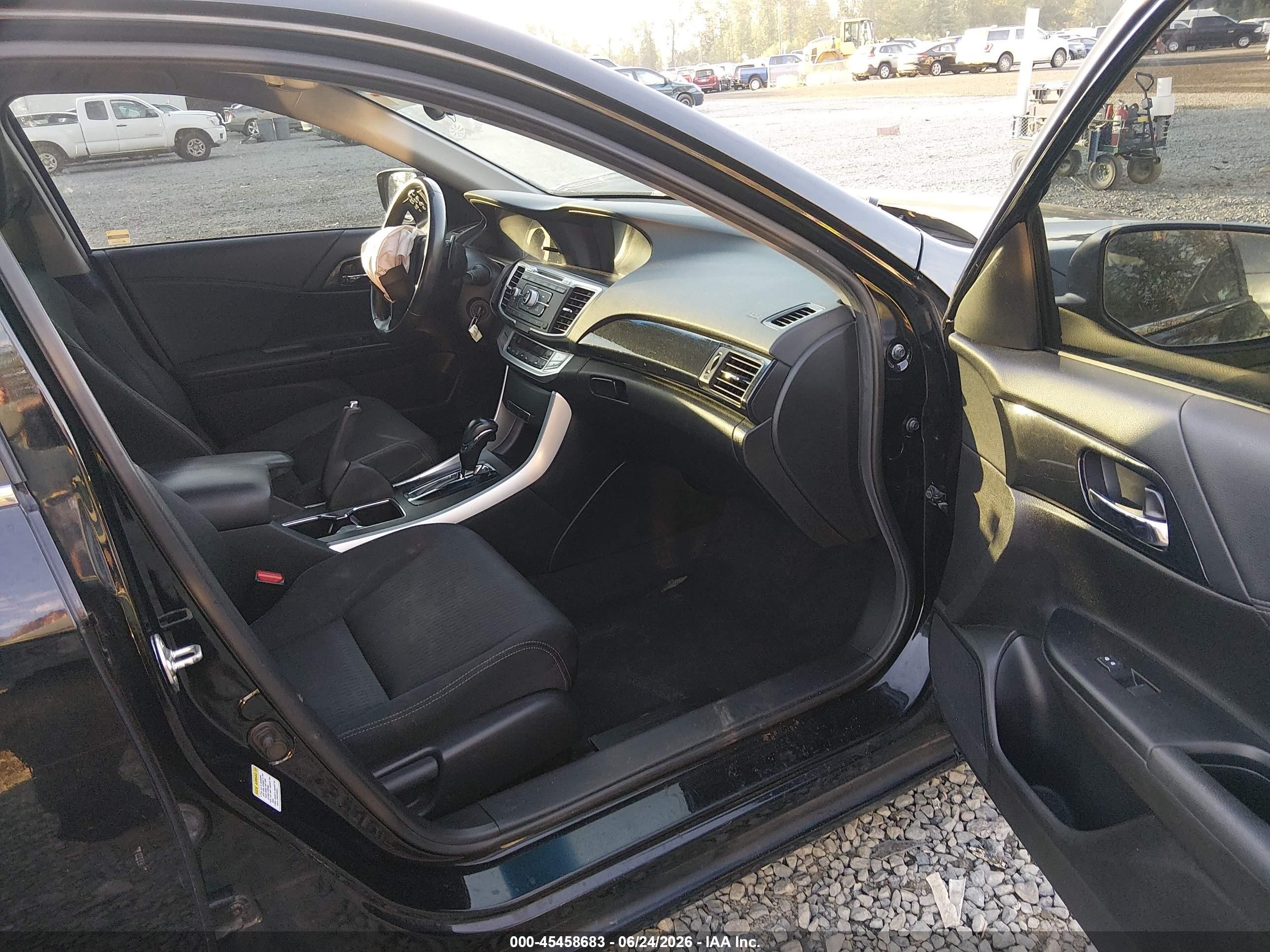 2013 Honda Accord Sport Черный vin: 1HGCR2F56DA000703