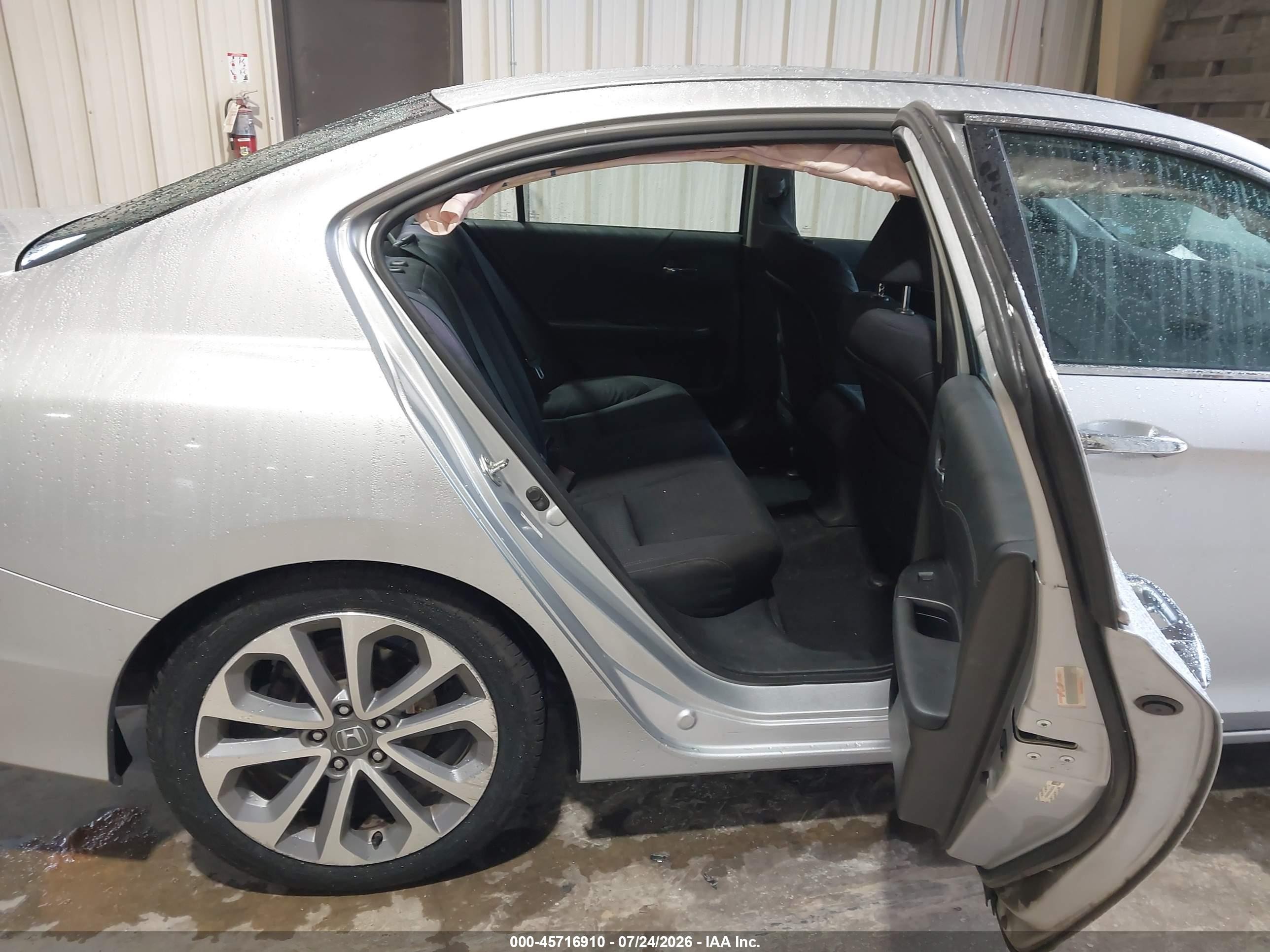2013 Honda Accord Sport Серебряный vin: 1HGCR2F56DA036259