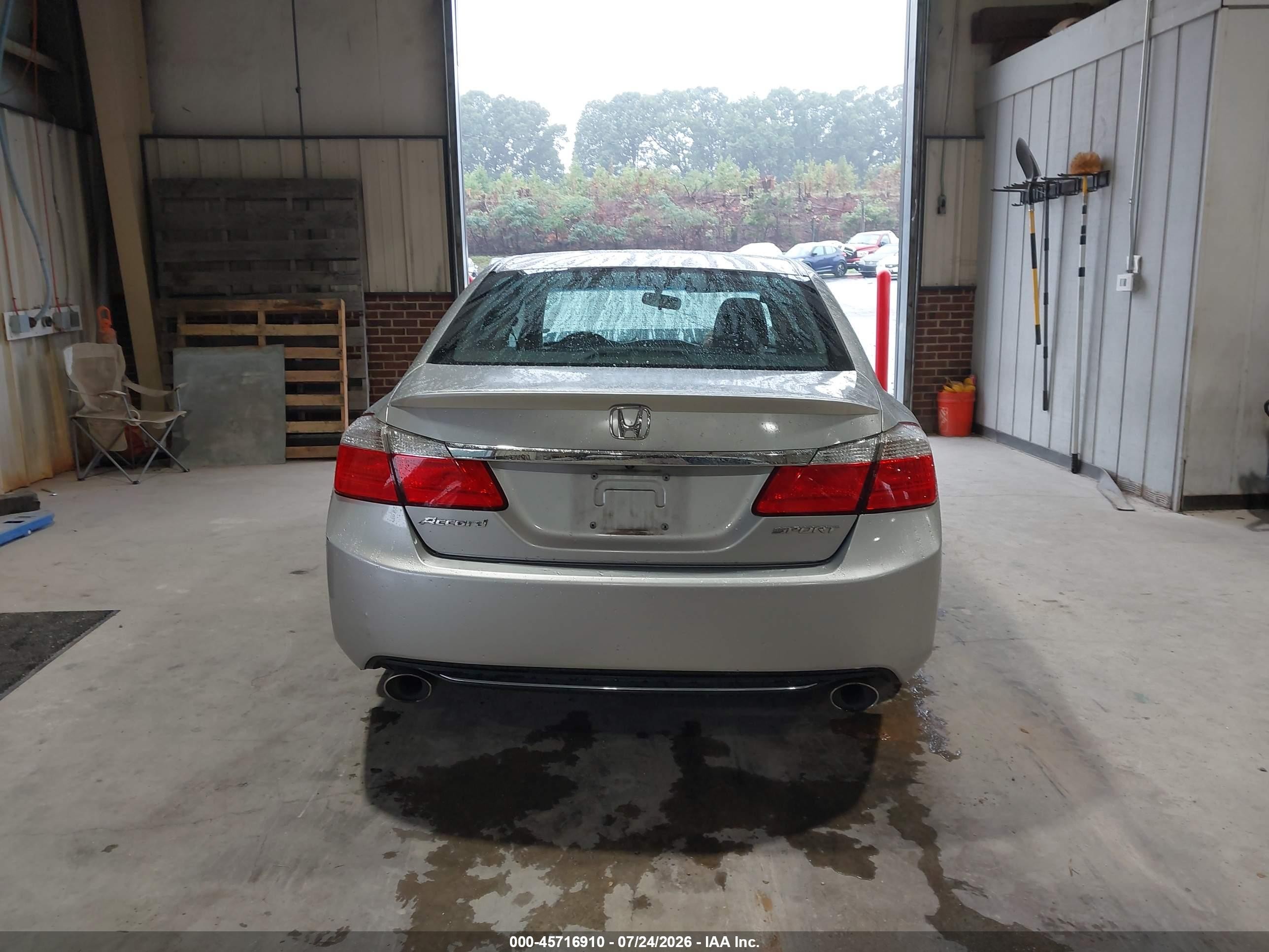 2013 Honda Accord Sport Серебряный vin: 1HGCR2F56DA036259