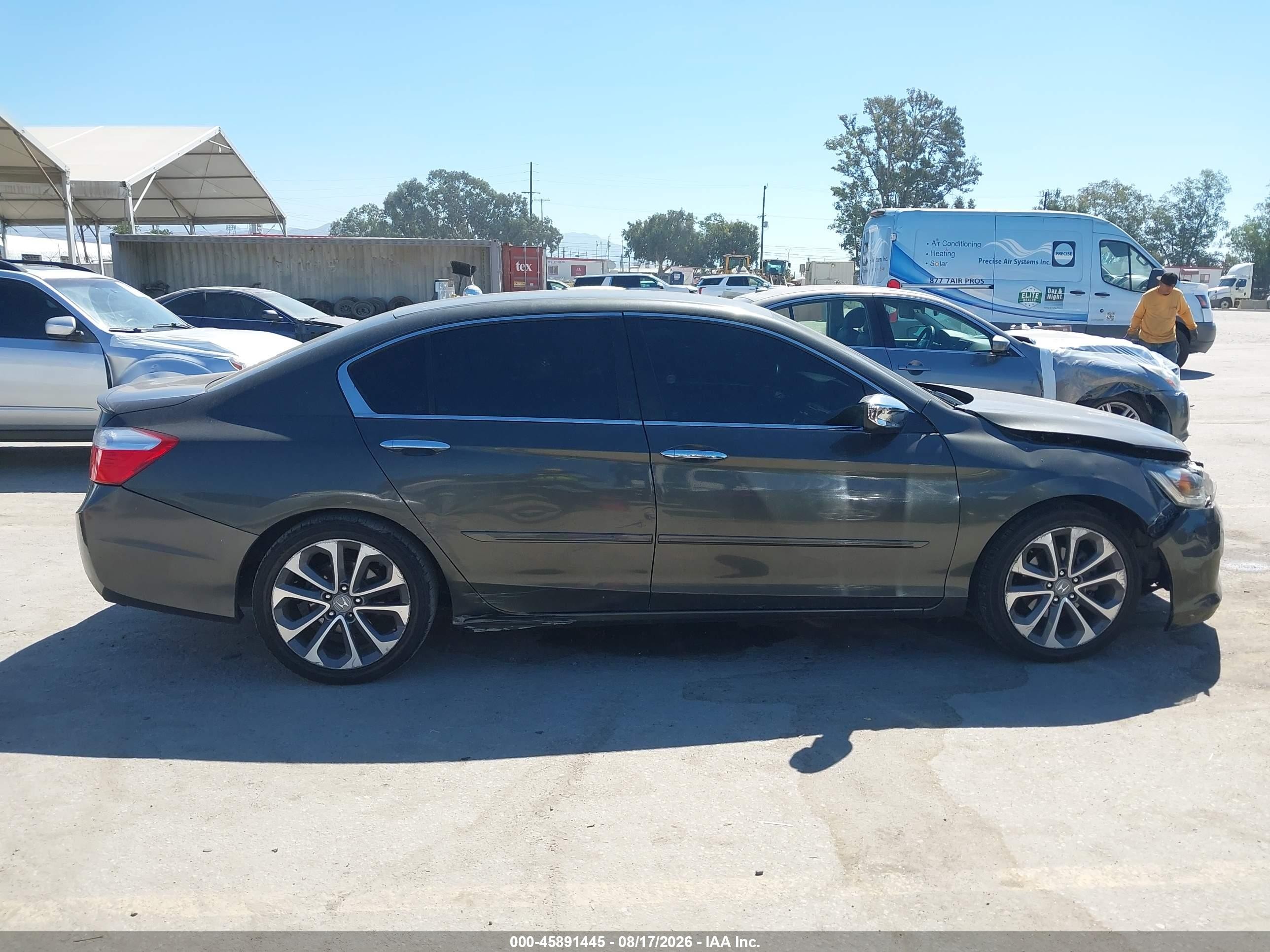 2013 Honda Accord Sport Gray vin: 1HGCR2F56DA124308