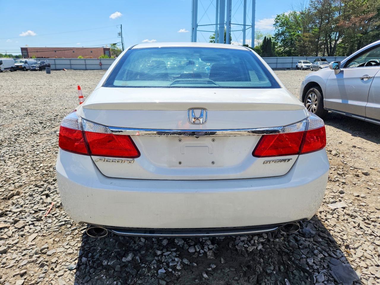 2013 Honda Accord Sport White vin: 1HGCR2F56DA173346