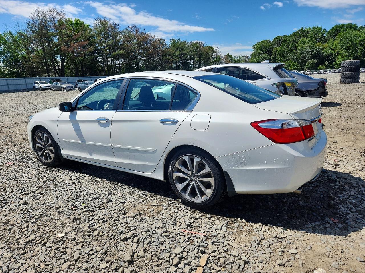 2013 Honda Accord Sport White vin: 1HGCR2F56DA173346