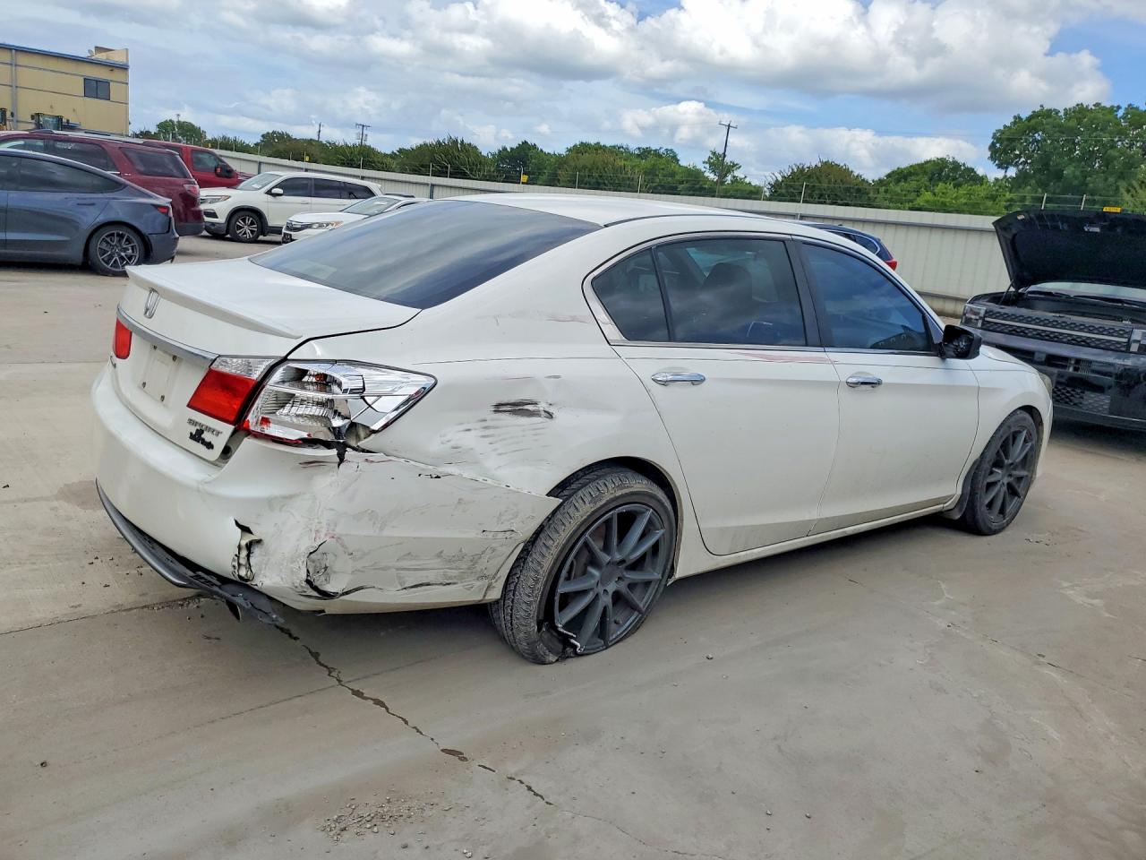 2013 Honda Accord Sport White vin: 1HGCR2F56DA195458
