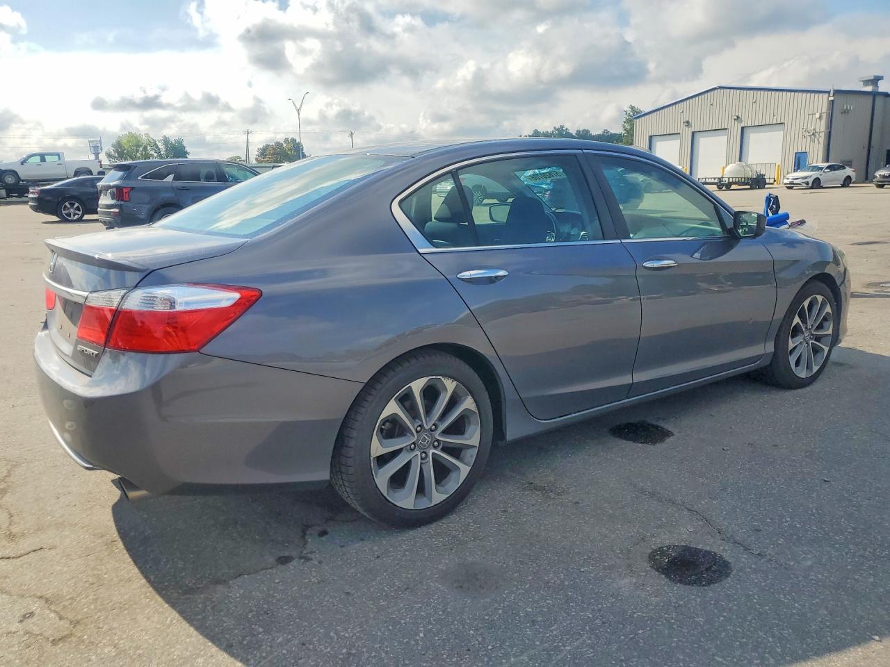 2013 Honda Accord Sport Gray vin: 1HGCR2F56DA221847