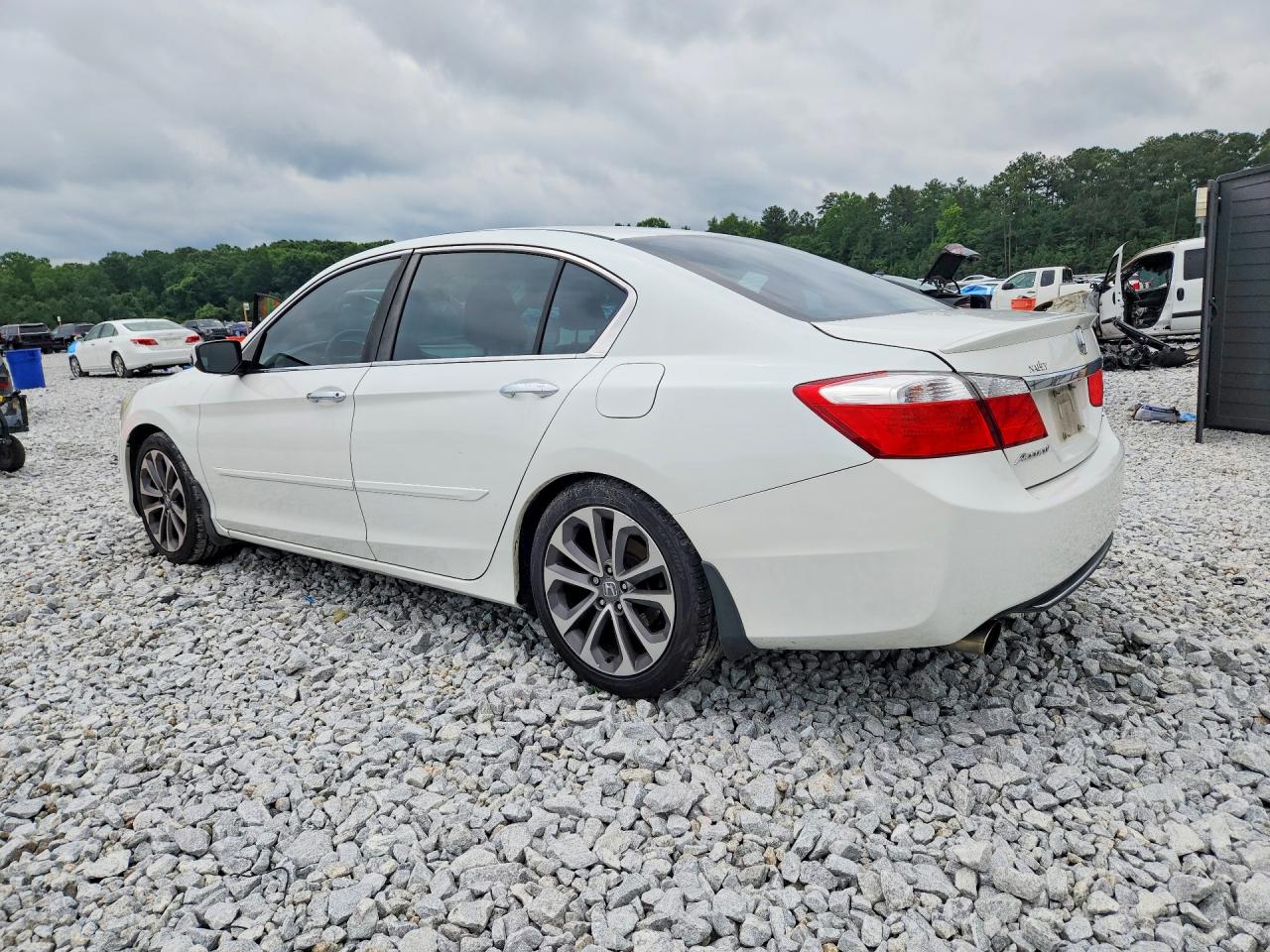 2015 Honda Accord Sport White vin: 1HGCR2F56FA006505