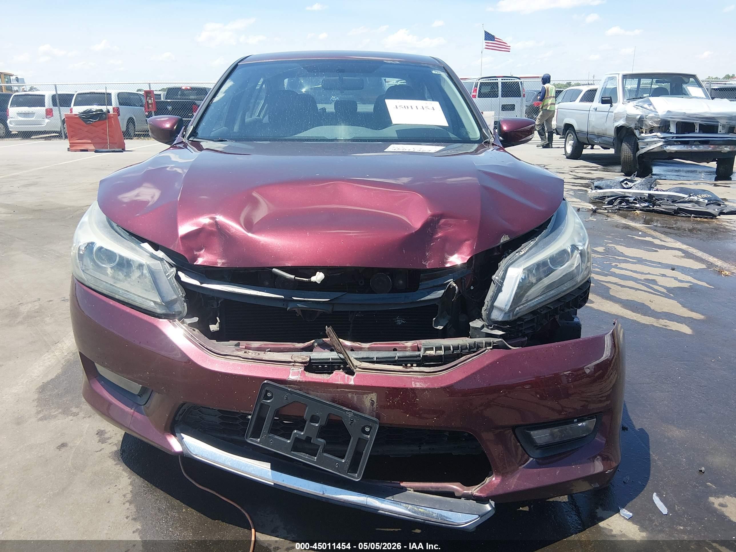 2015 Honda Accord Sport Burgundy vin: 1HGCR2F56FA024356