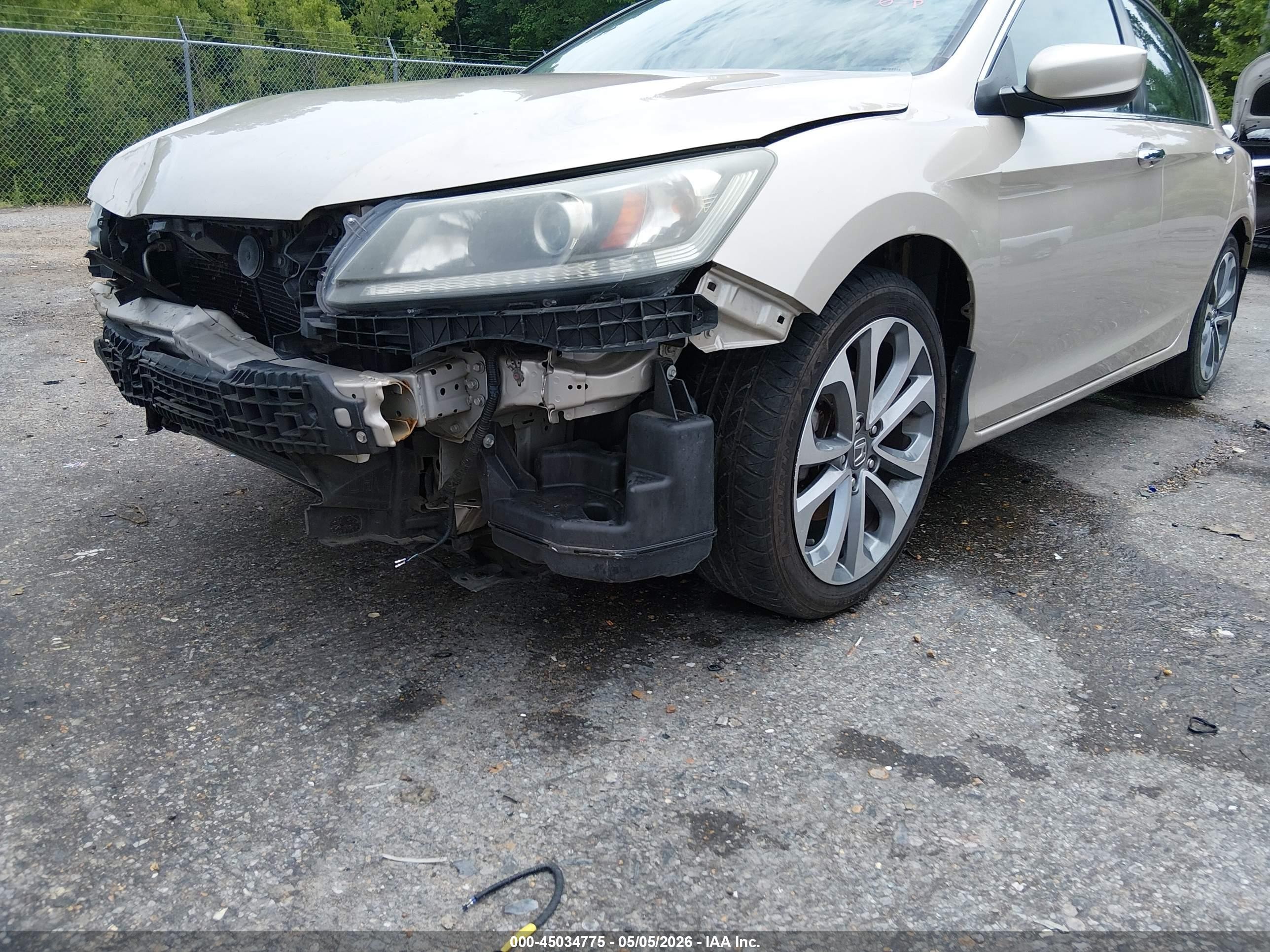 2015 Honda Accord Sport Золотой vin: 1HGCR2F56FA034238