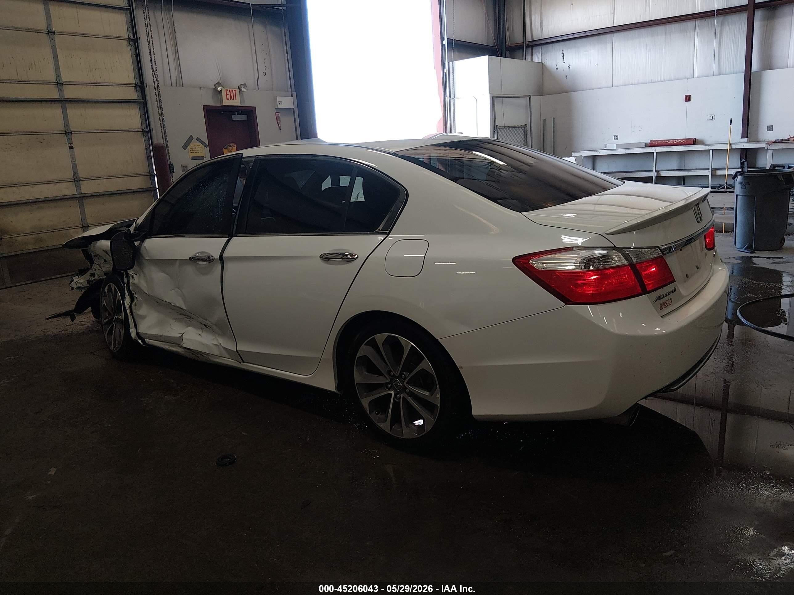 2015 Honda Accord Sport Белый vin: 1HGCR2F56FA052559