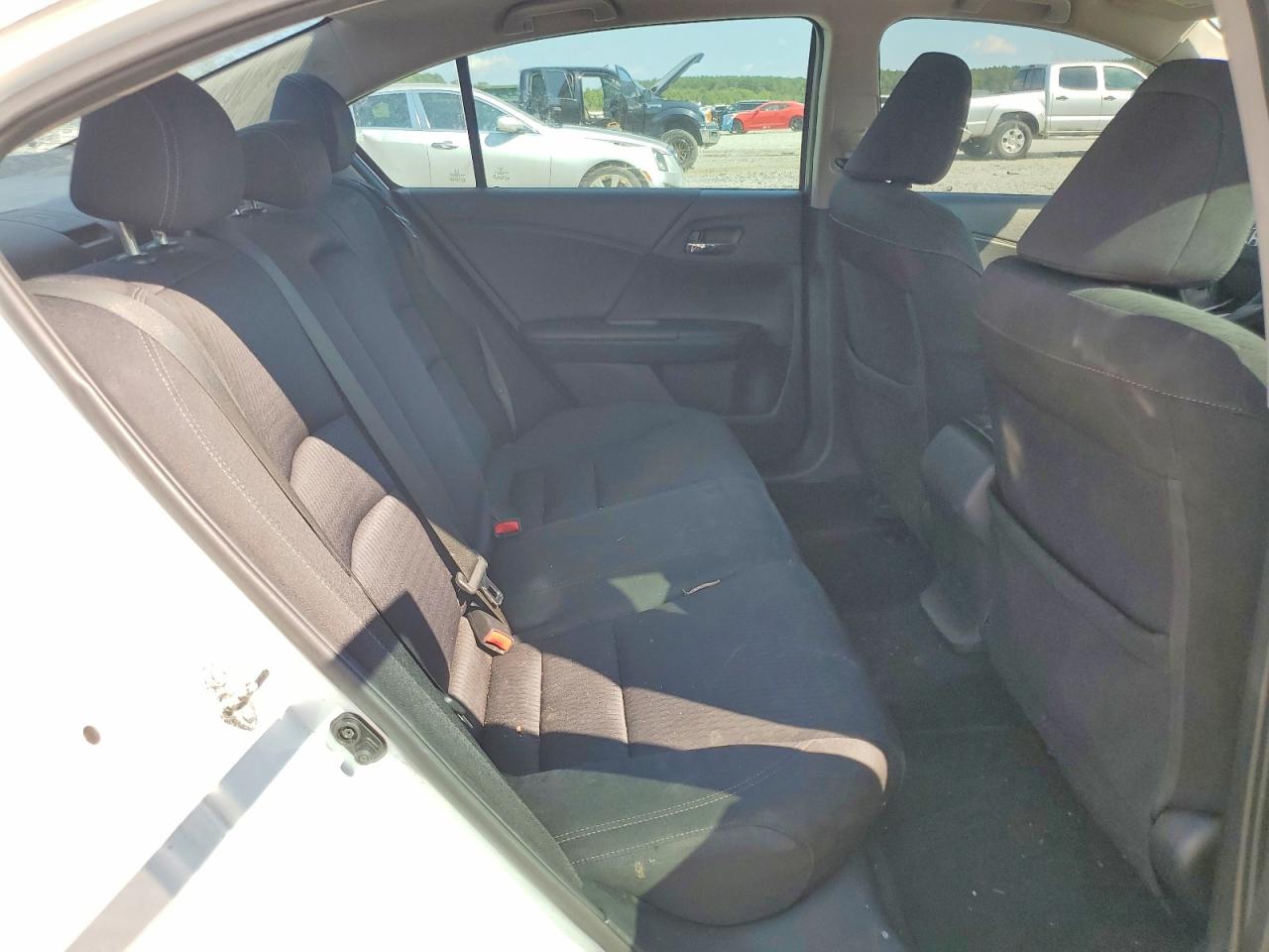 2015 Honda Accord Sport White vin: 1HGCR2F56FA061567