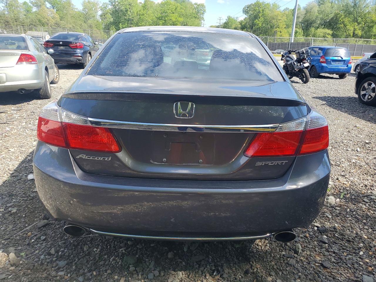 2015 Honda Accord Sport Gray vin: 1HGCR2F56FA063609