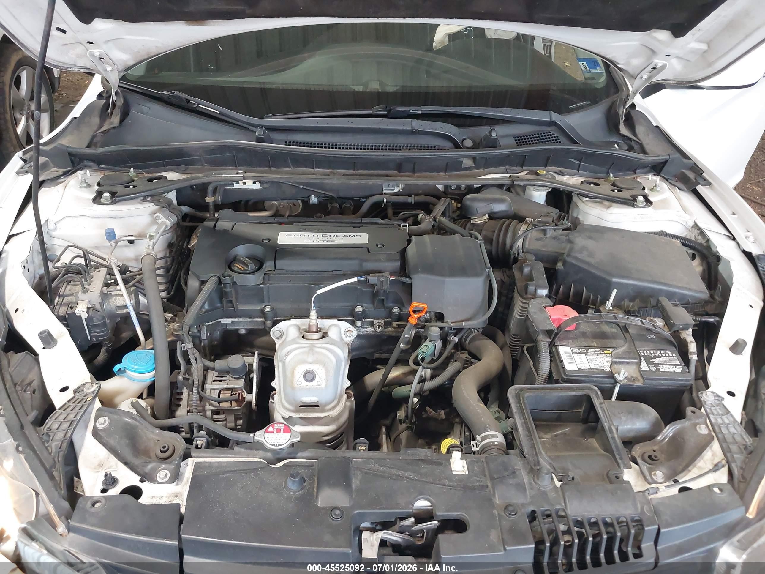 2015 Honda Accord Sport White vin: 1HGCR2F56FA073220