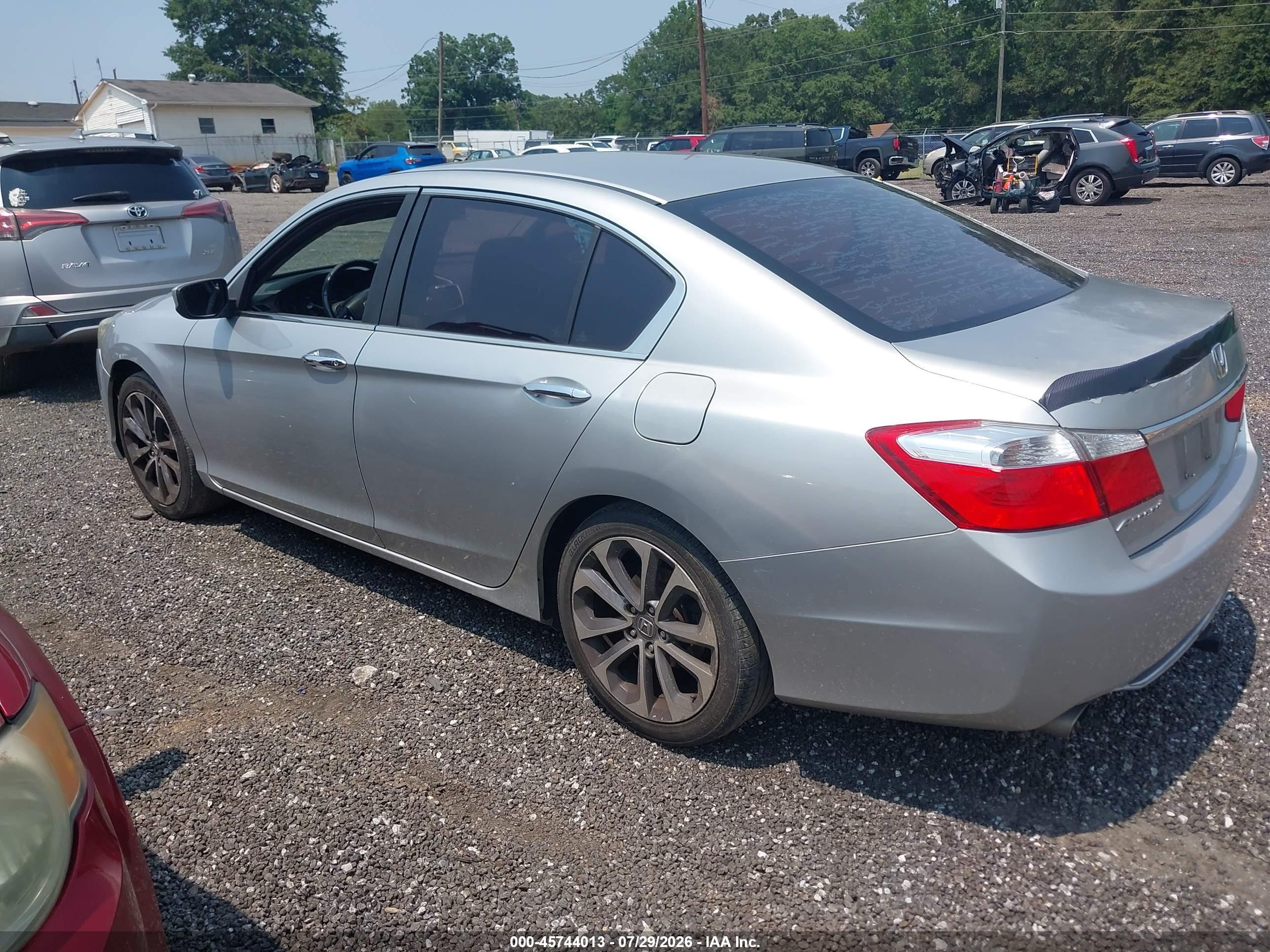 2015 Honda Accord Sport Silver vin: 1HGCR2F56FA091555
